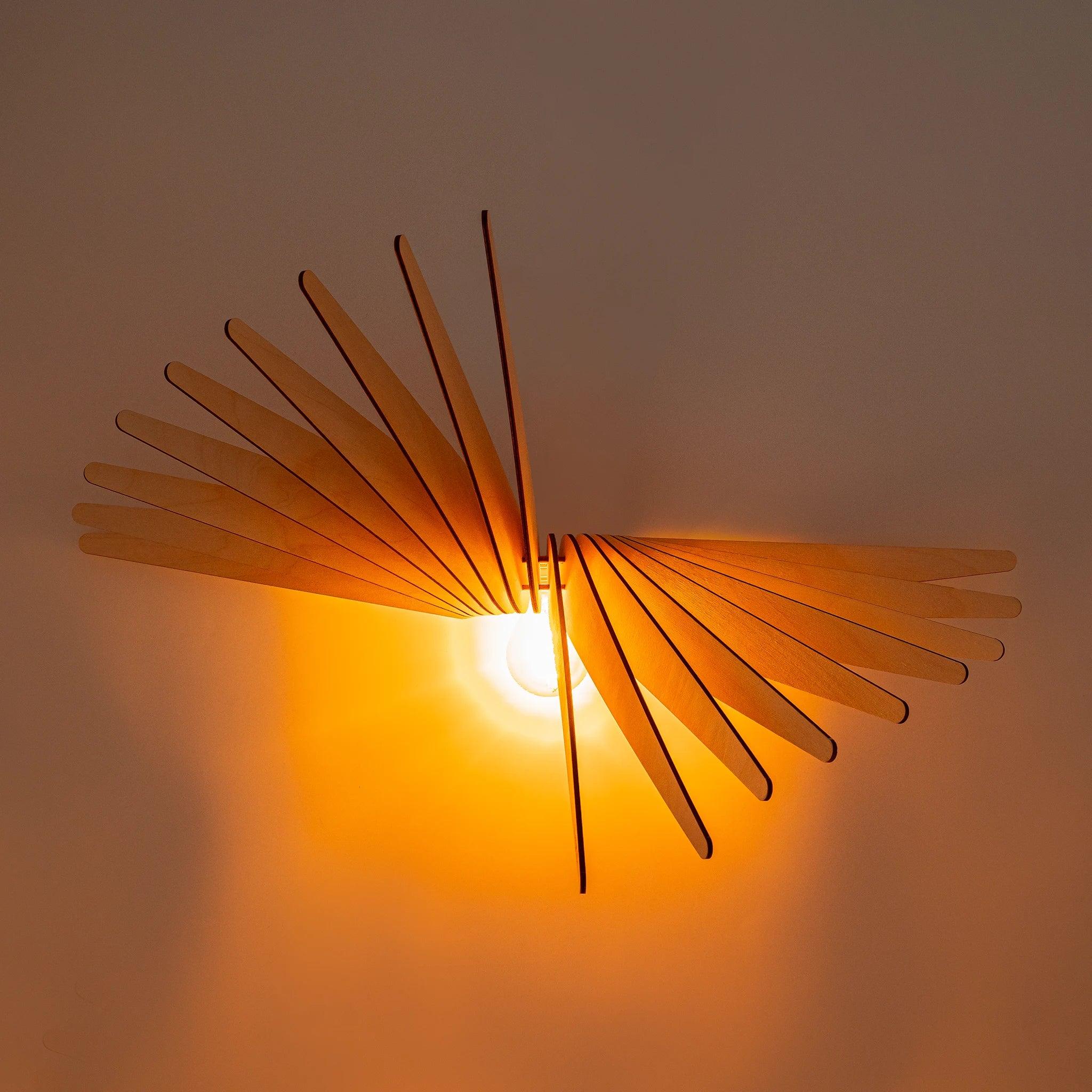 Albatros Wall Lamp Wood