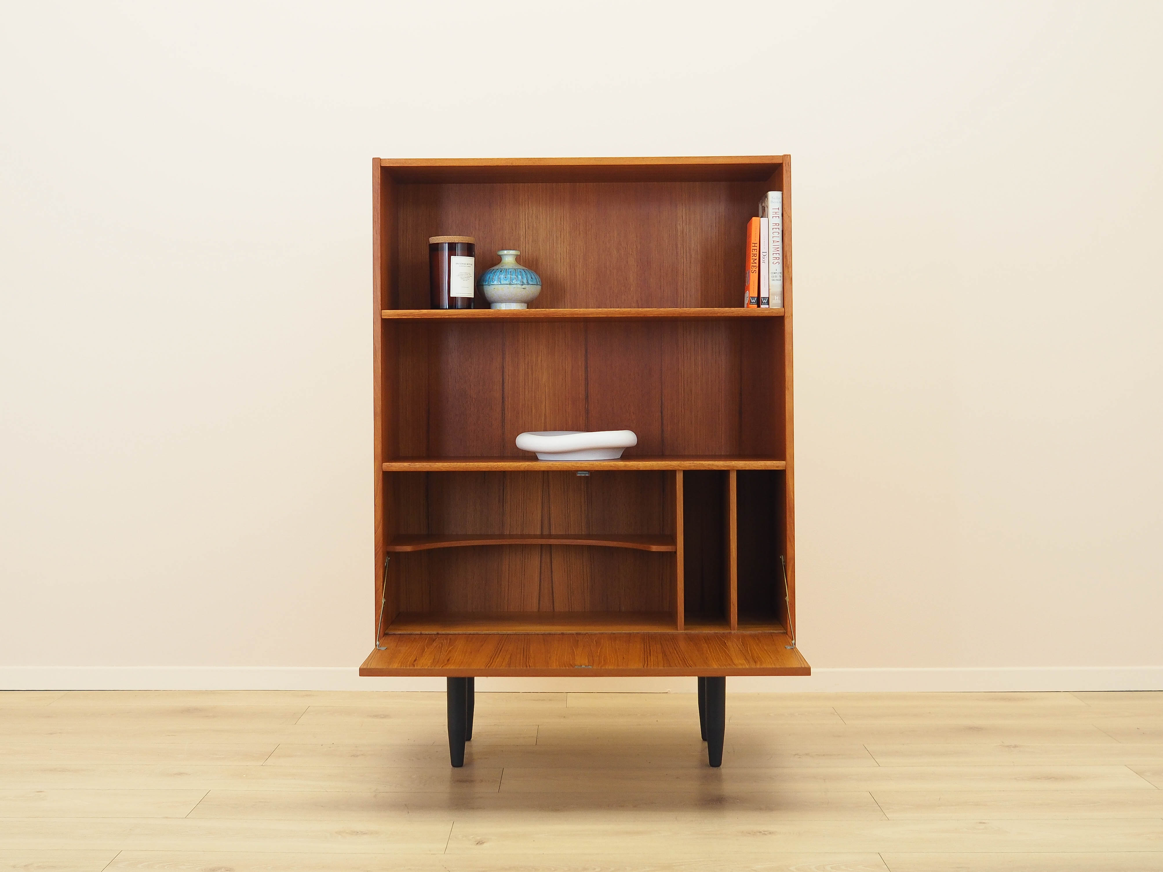 Teak bookcase 1970s