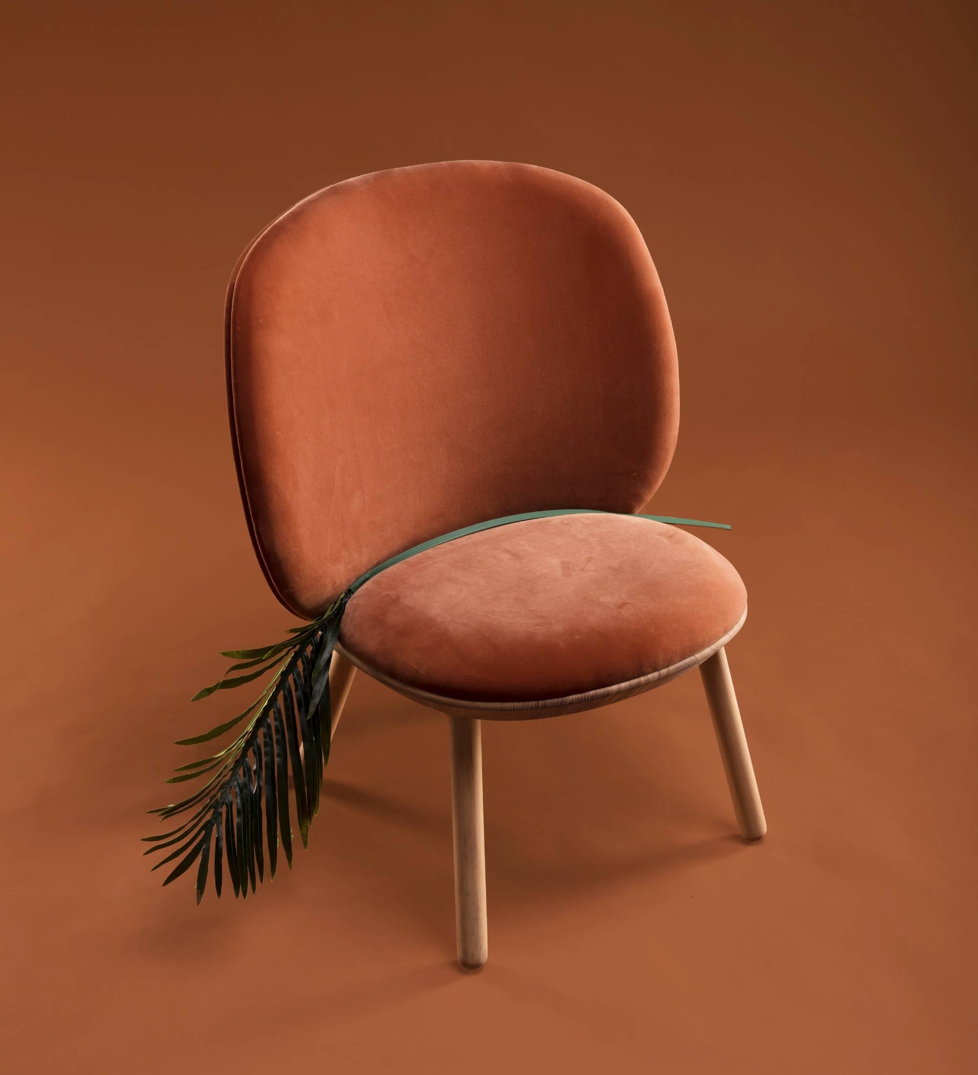 Loungestuhl Eschenholz Velour Terracotta