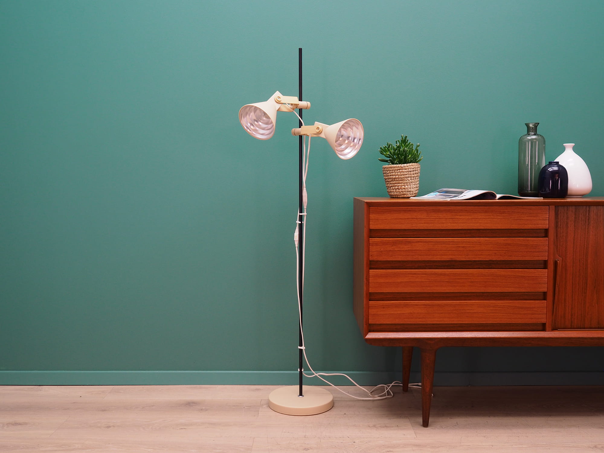 Vintage floor lamp metal pink 1970s