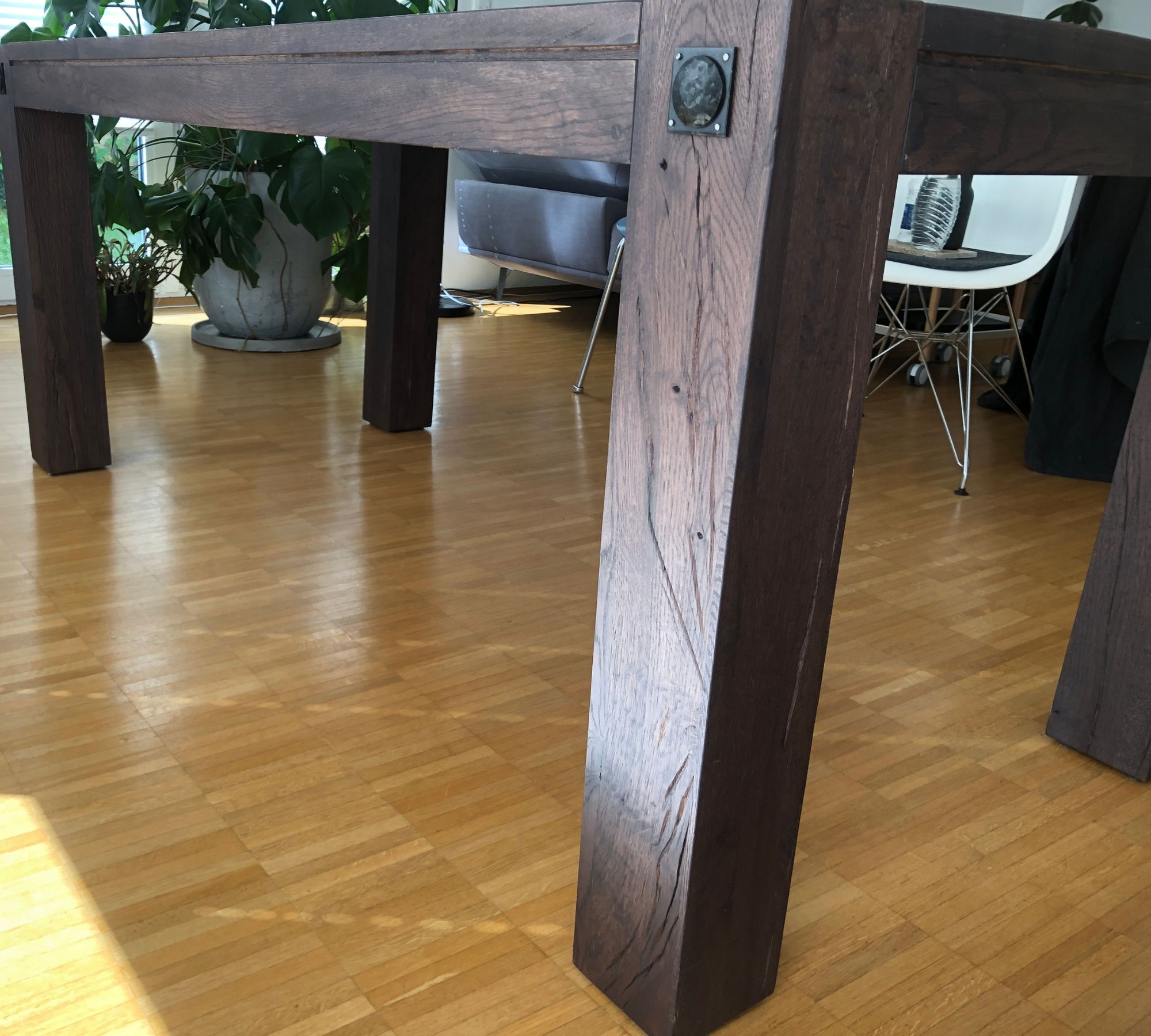 Esstisch Massivholz Braun | MCA furniture | COCOLI