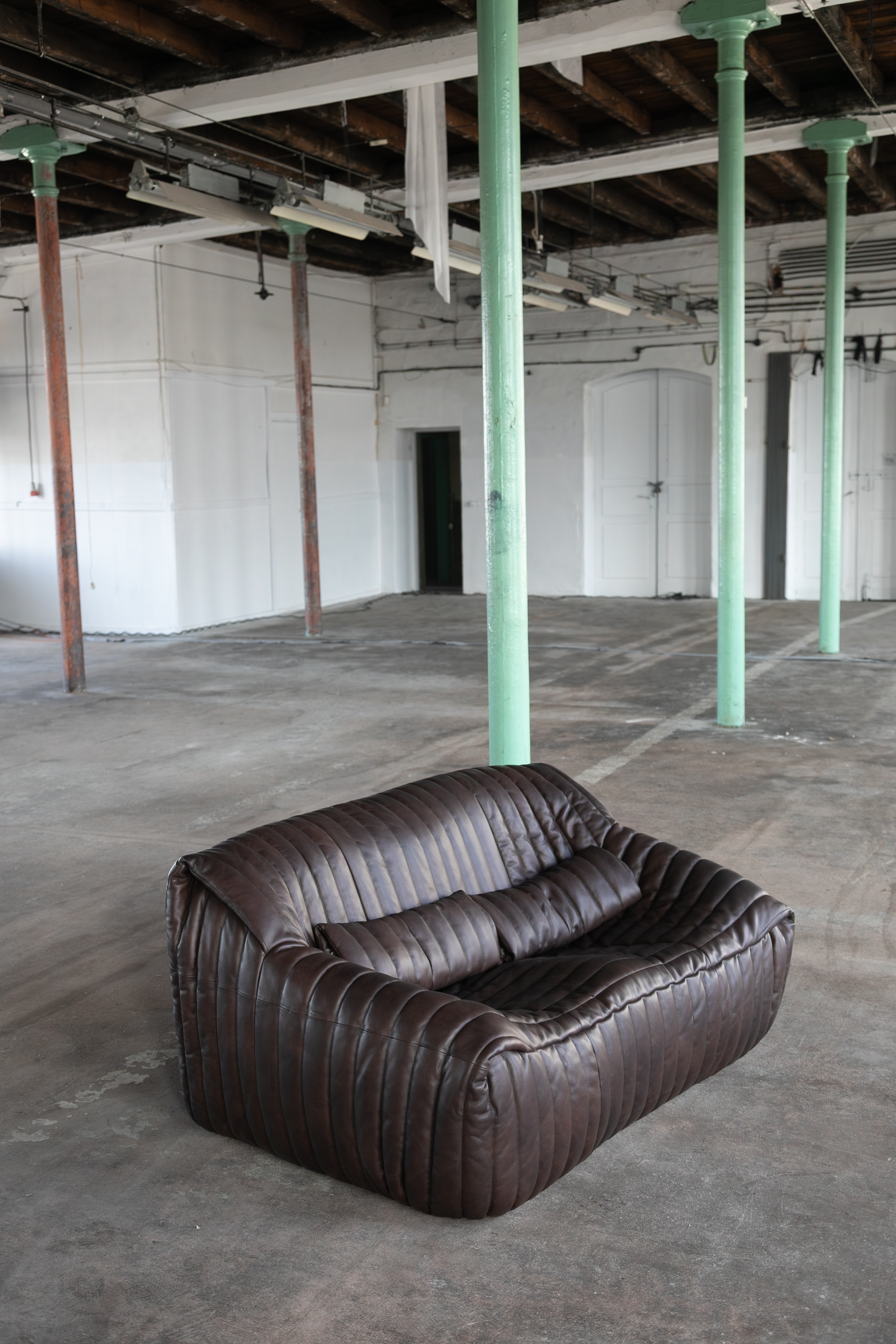 Sandra Sofa 2-Sitzer Glattleder Schokoladenbraun