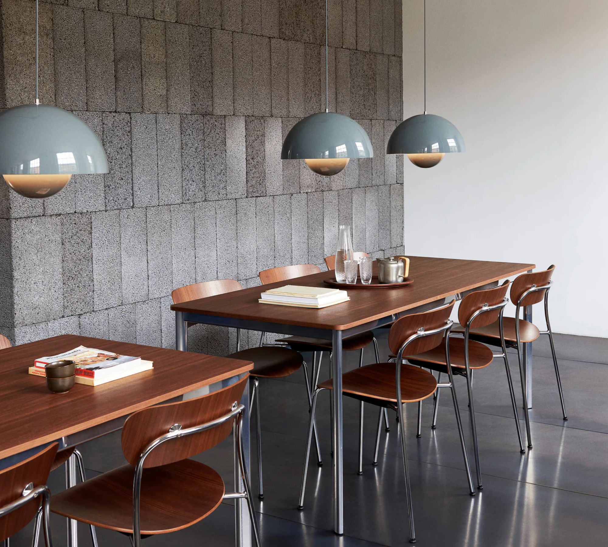 Drip HW59 Table Laminate Aluminum White