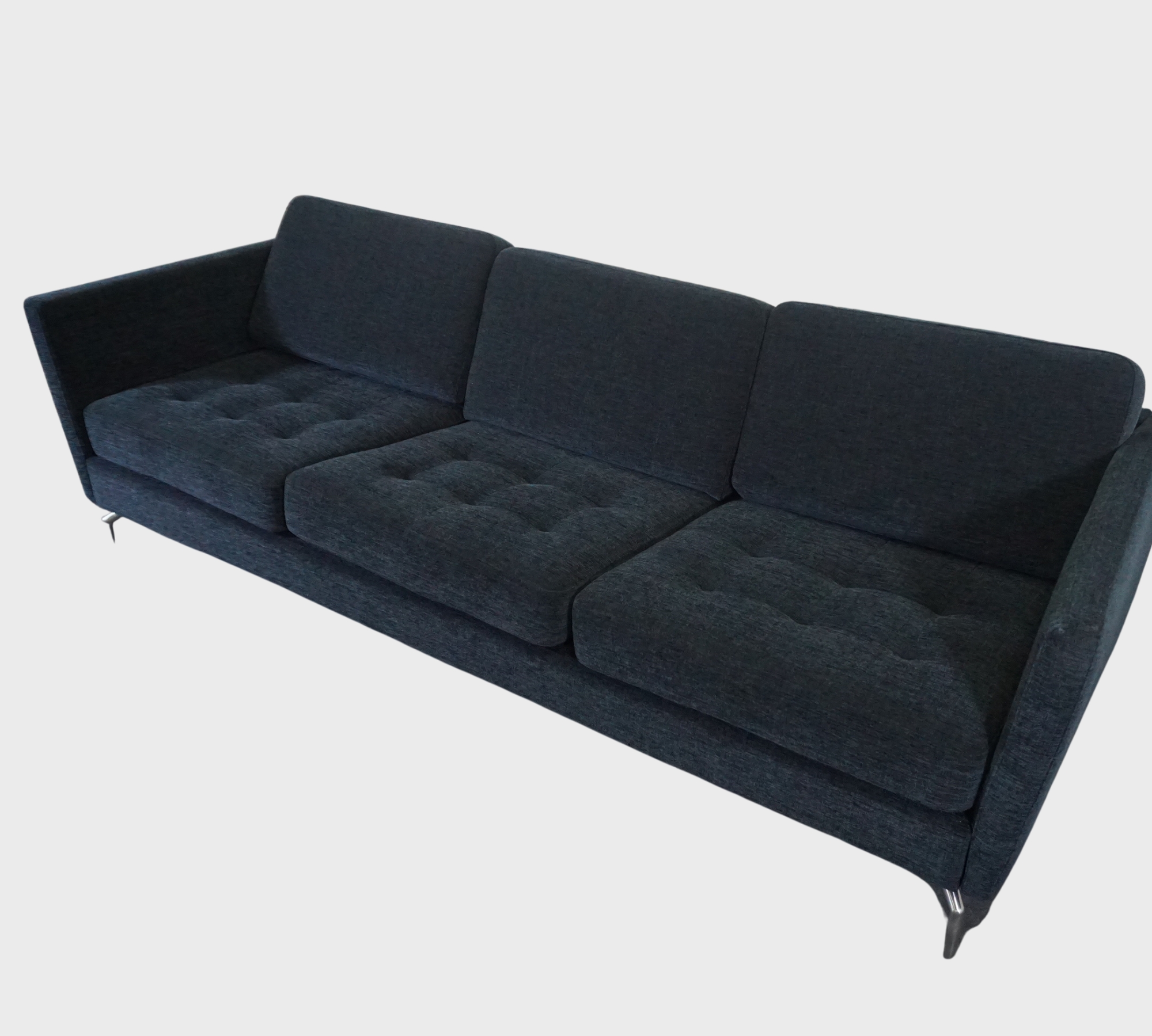 Osaka Sofa Getuftete Sitzfläche Tomelilla Stoff 3144 Blau