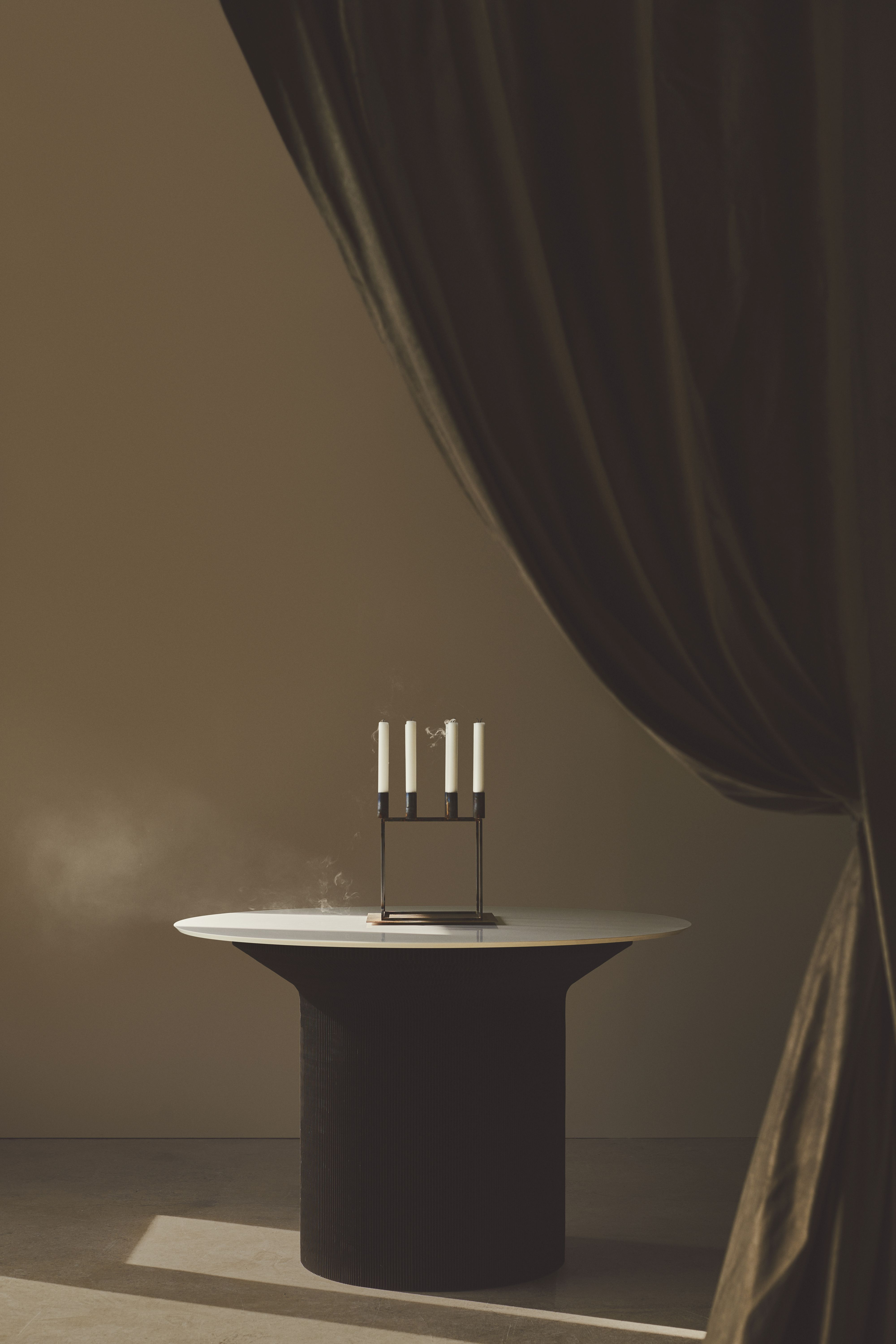 Kubus 8 Raw Limited Edition Kerzenhalter Braun