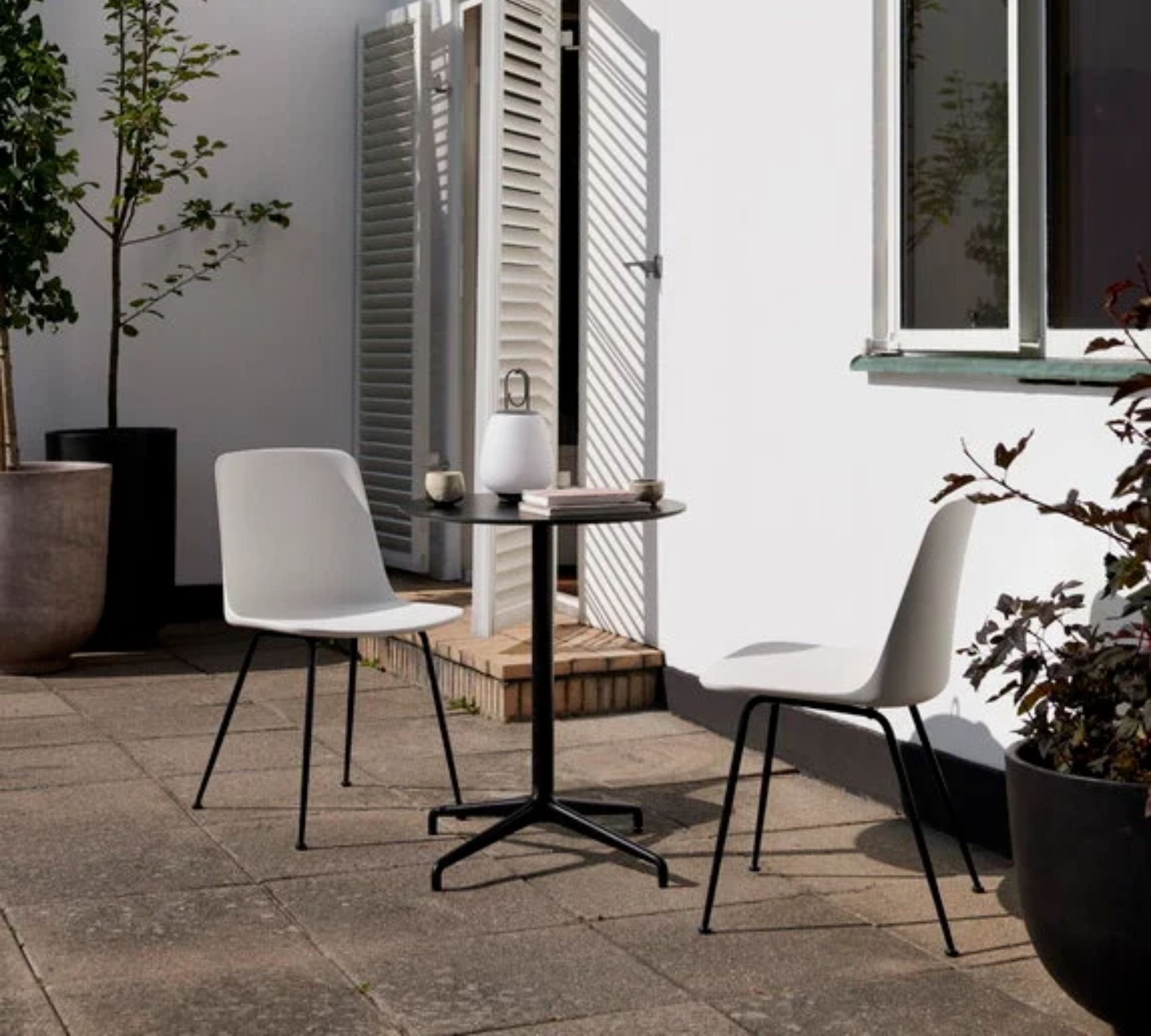 ATD5 Table Outdoor Laminate Metal Black
