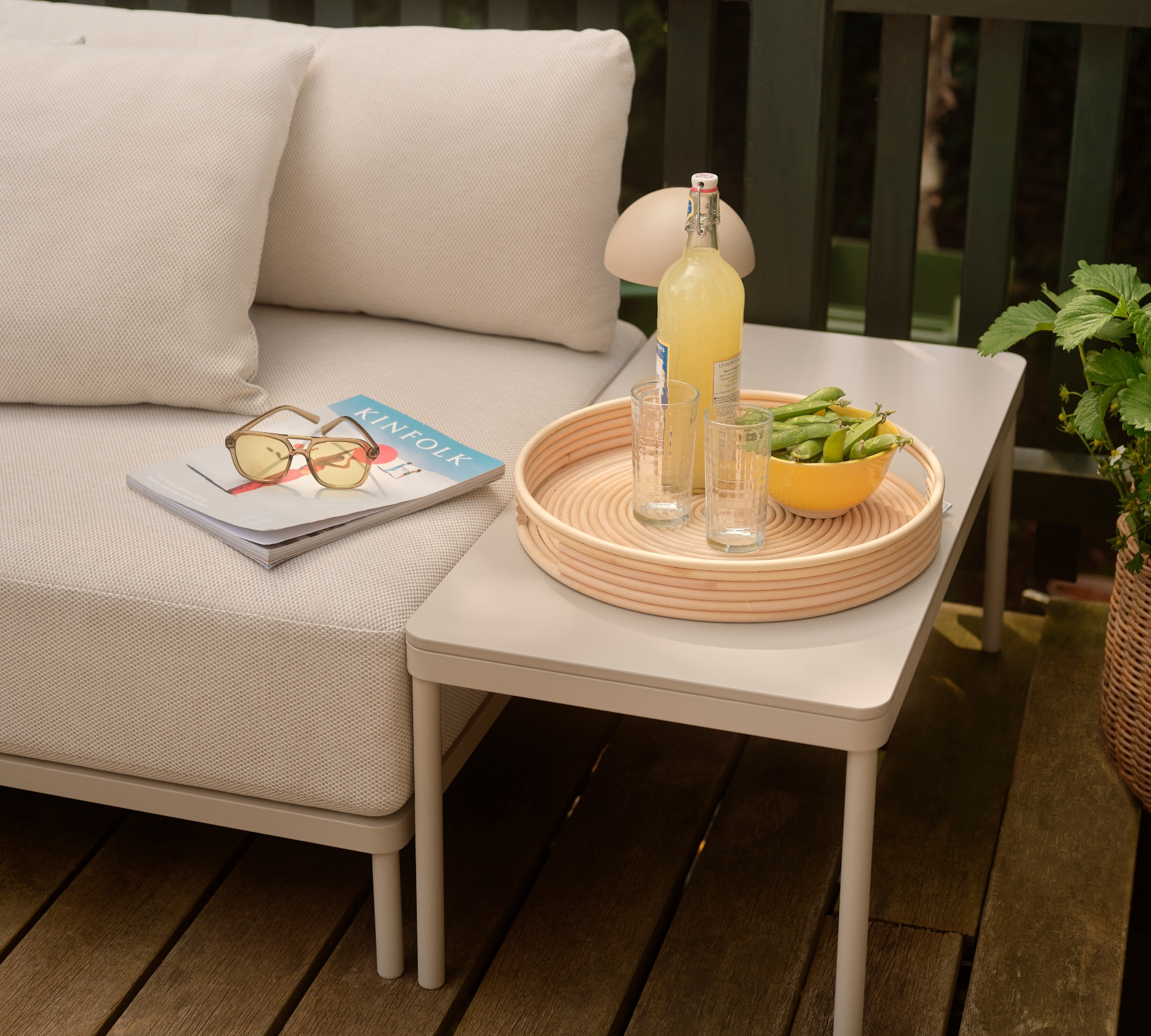 Vincent Außen-Couchtisch Anthrazit Grau Stahl