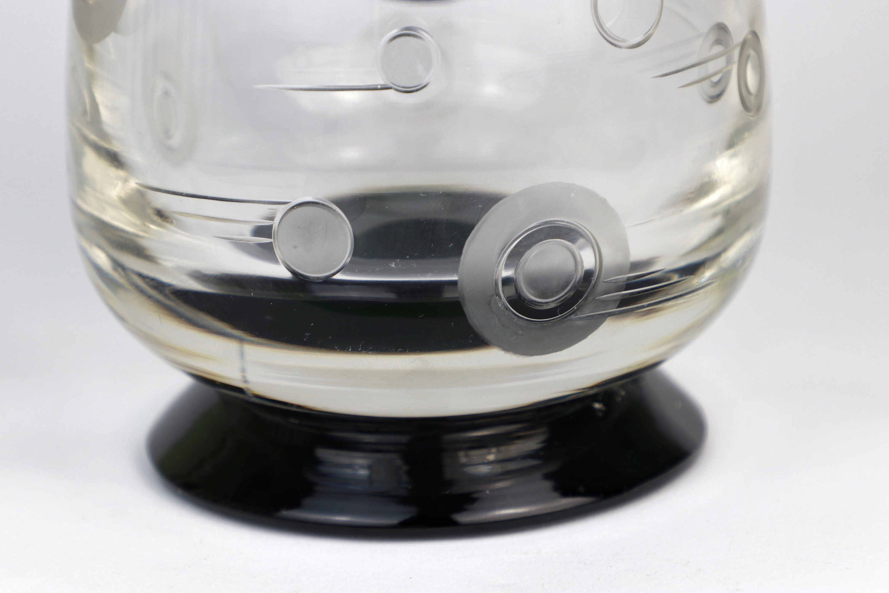 Art Deco Karaffe Frankreich 1930er Schwarzes Glas