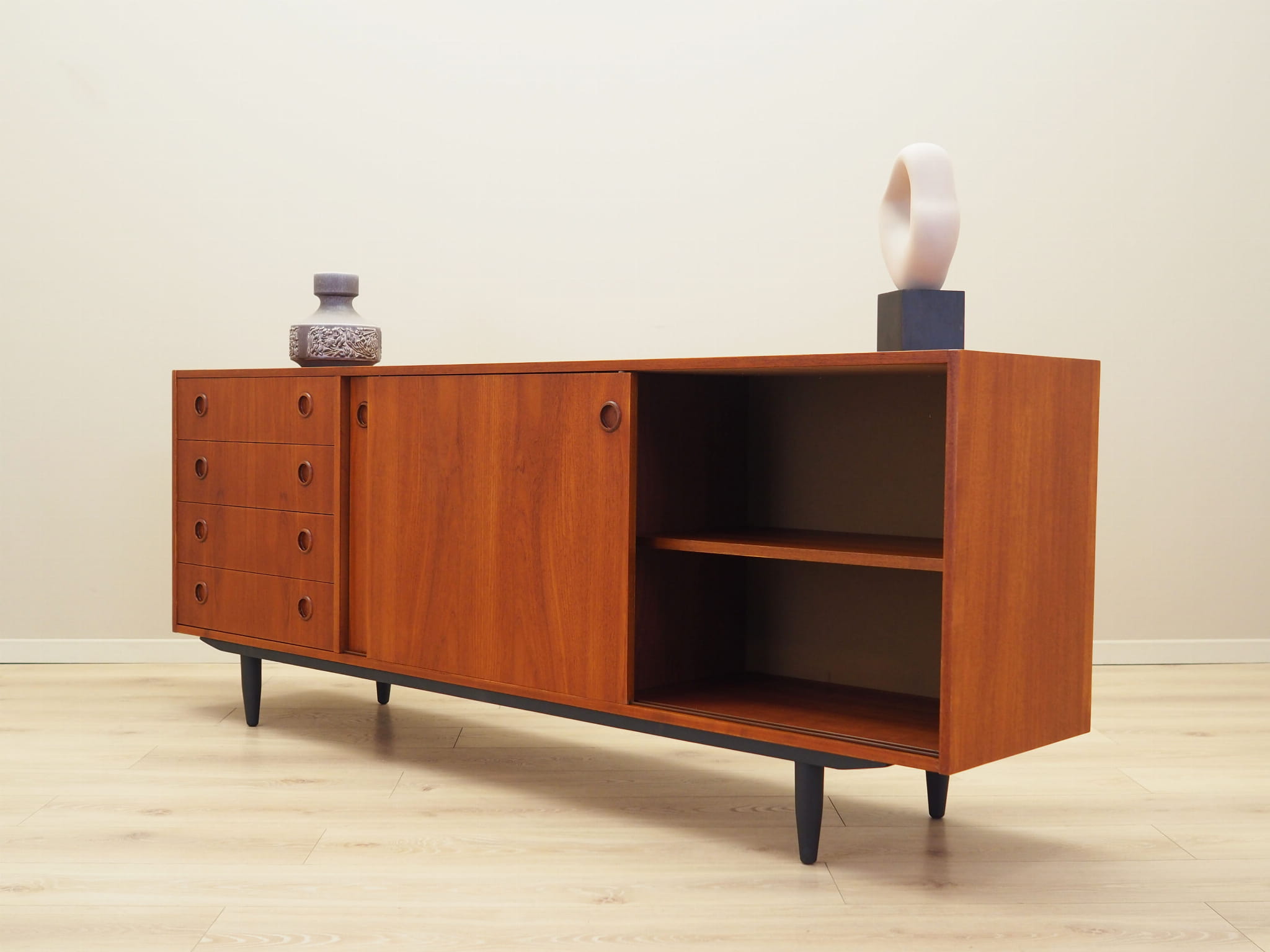 Vintage Sideboard Teakholz Braun 1970er Jahre