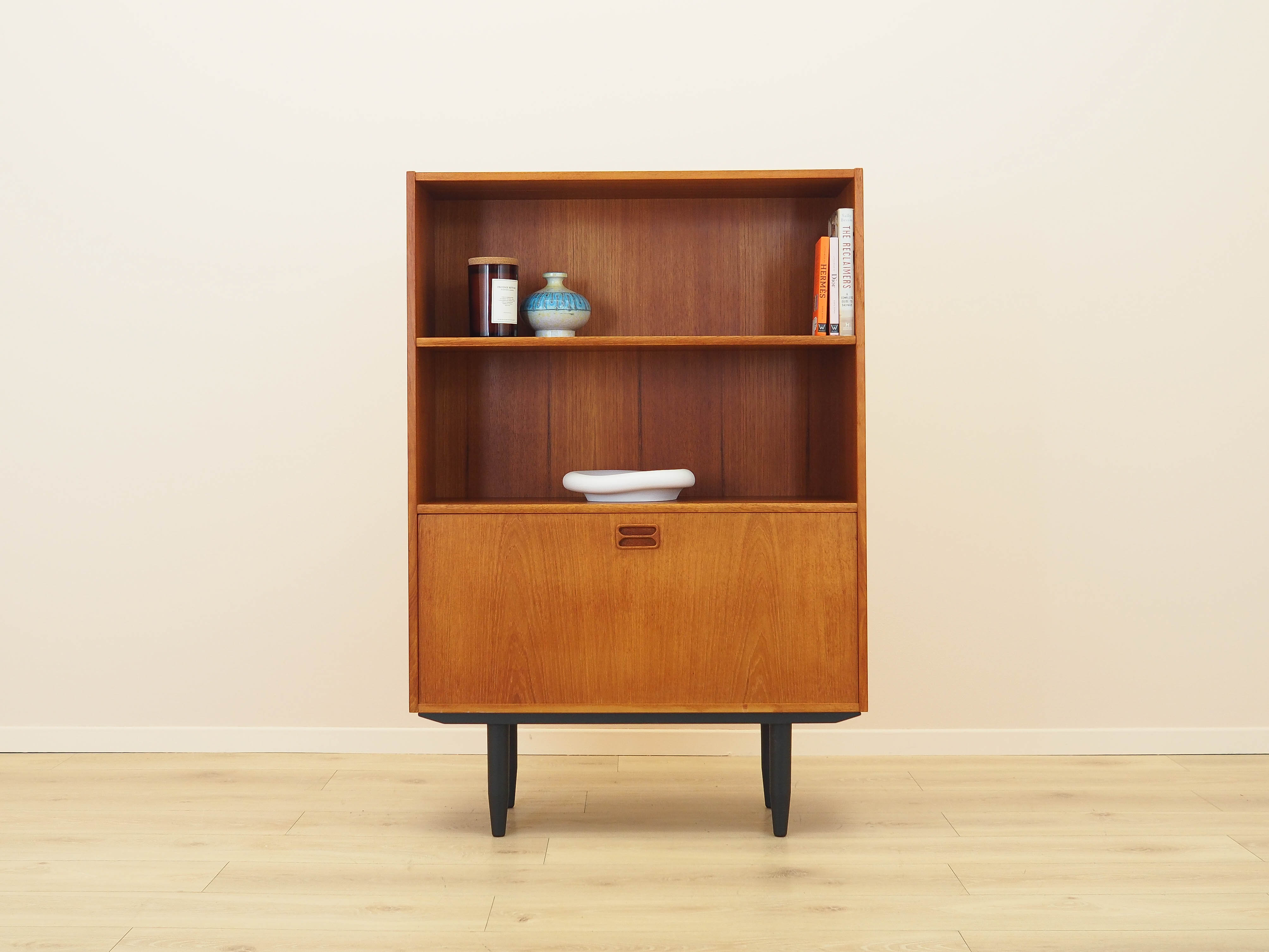 Teak bookcase 1970s