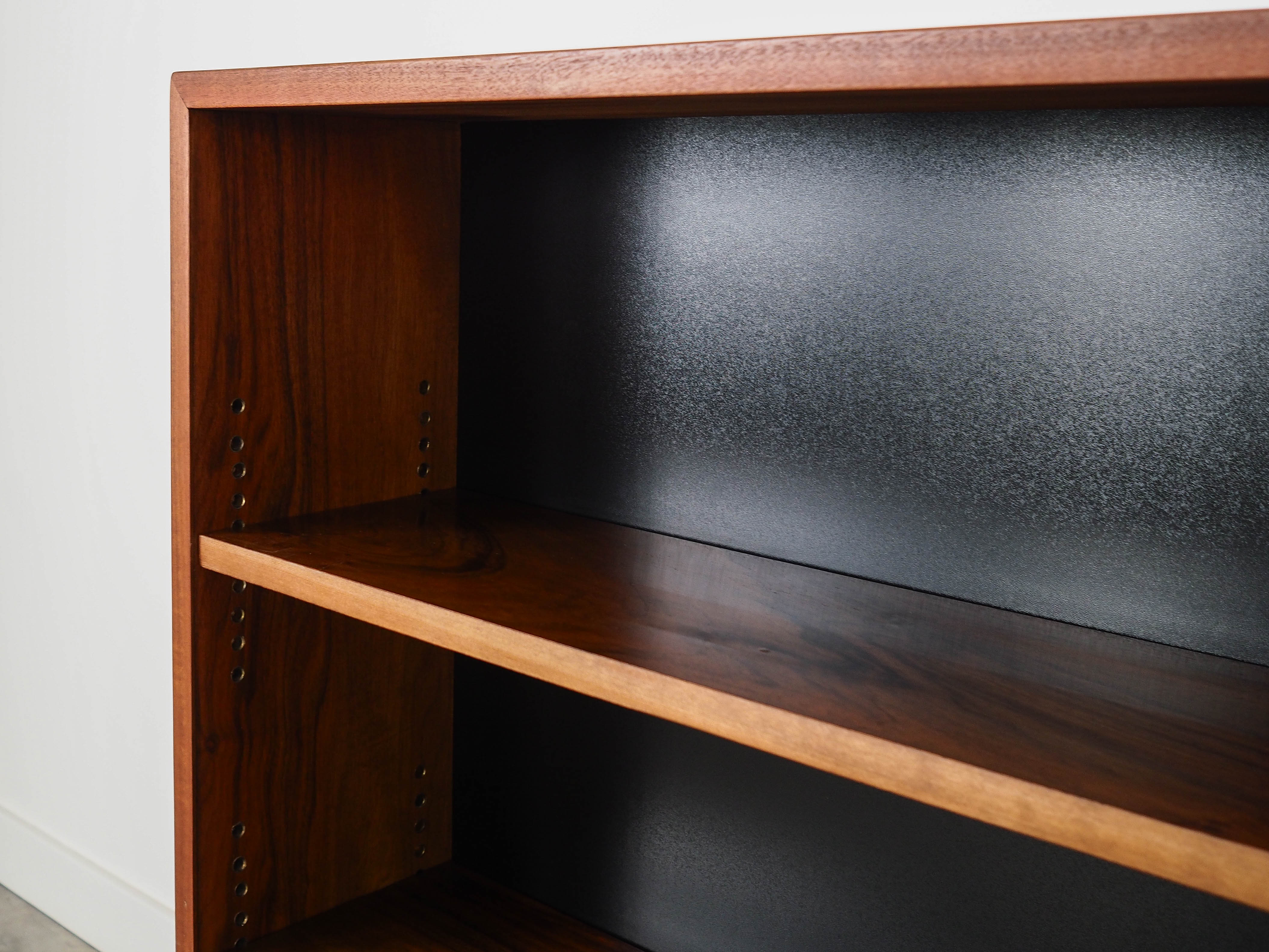 Nussbaum-Bücherregal Braun 1970er Jahre