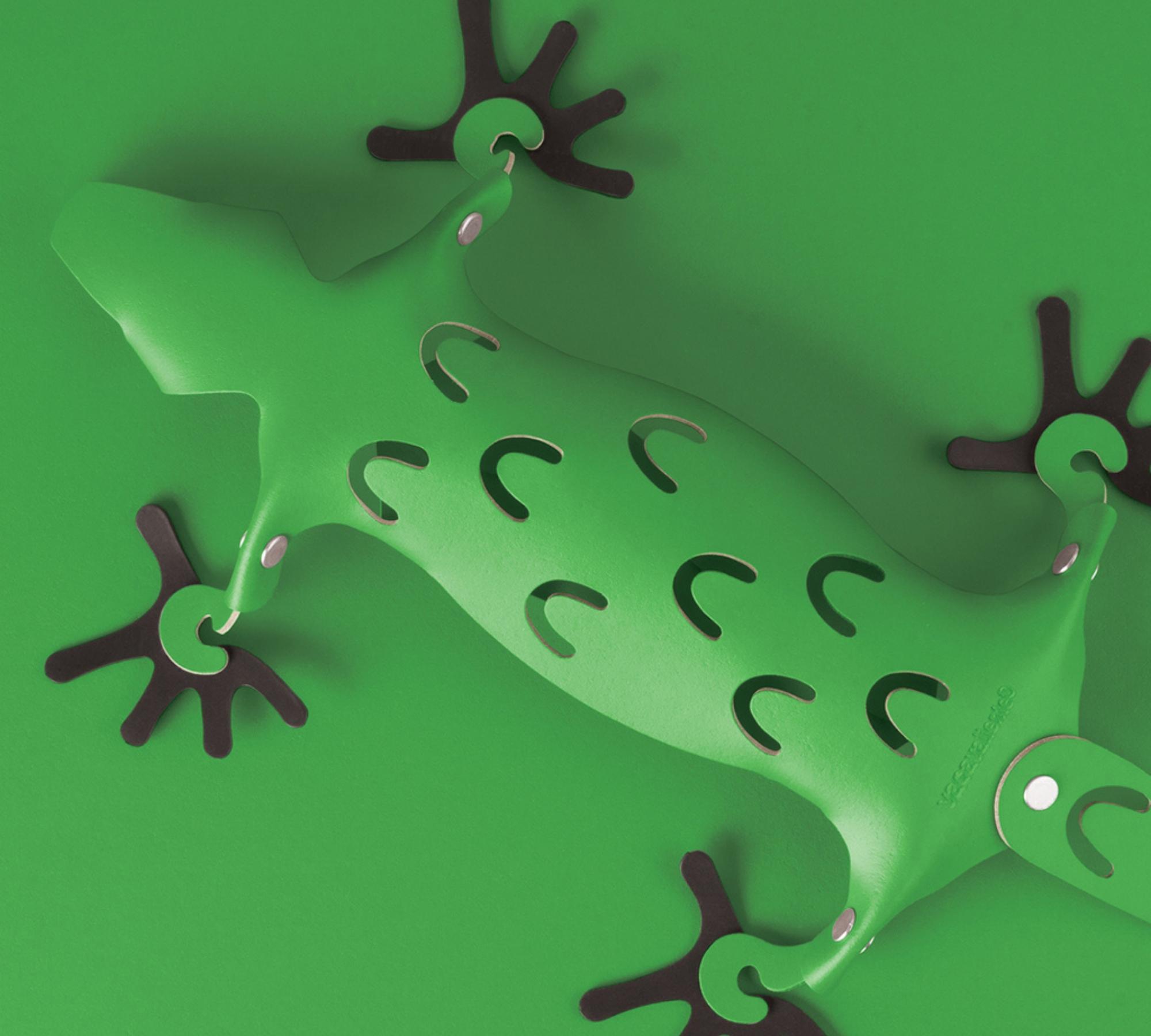 Eidechse Notizhalter Magnet aus 100% Recyceltem Leder Grün