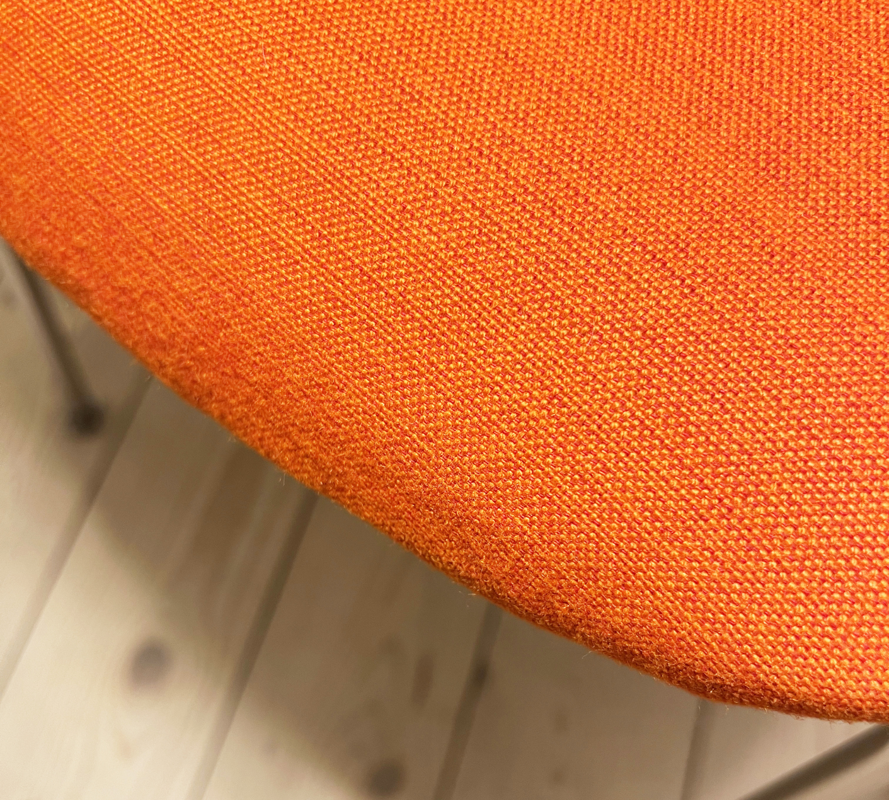 Wilde&Spieth Eiermann SE 68 Stuhl Textil Stahl Orange