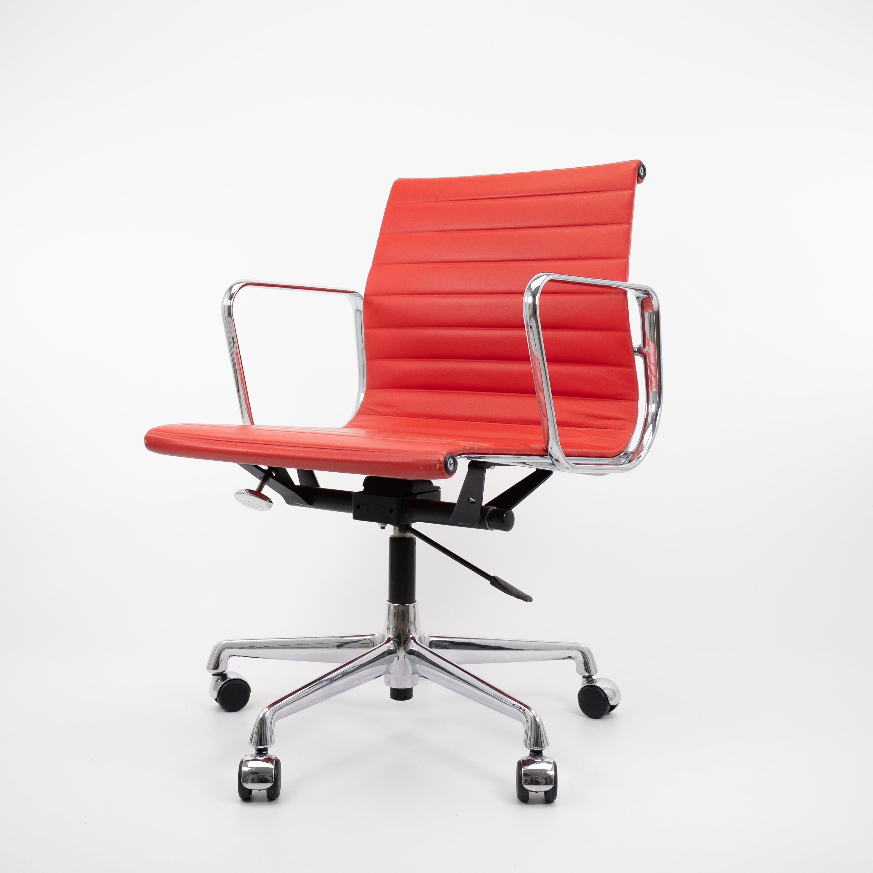 EA117 Office Chair Rocker Aluminium Red