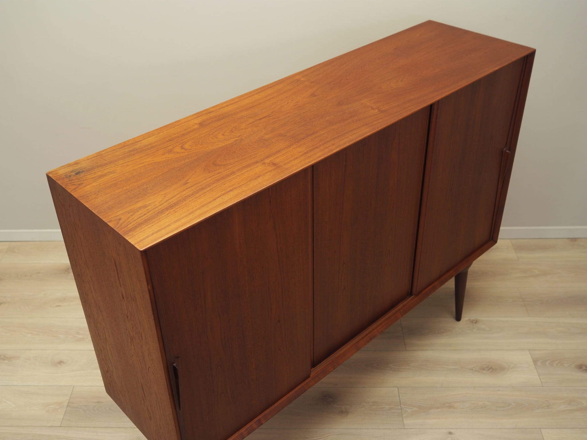 Vintage Highboard Teakholz Braun 1970er Jahre