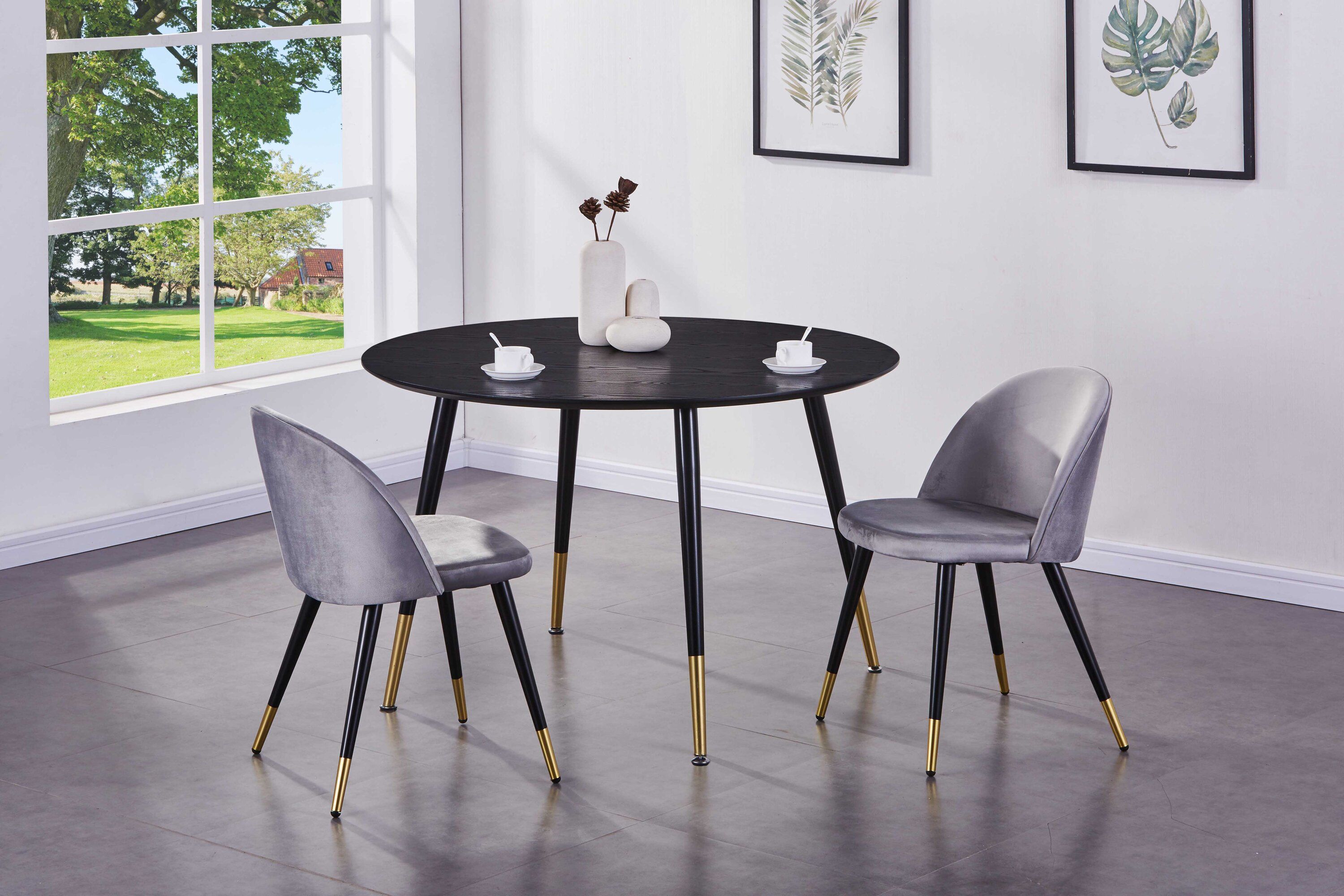 Dipp Dining table Black Veneer Brass Ø115cm