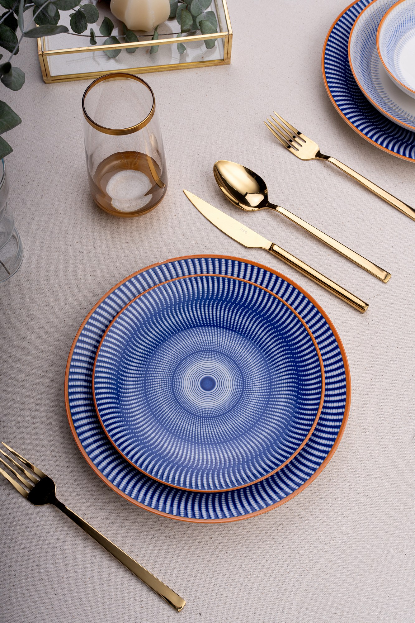 Dinner service 24-piece porcelain blue