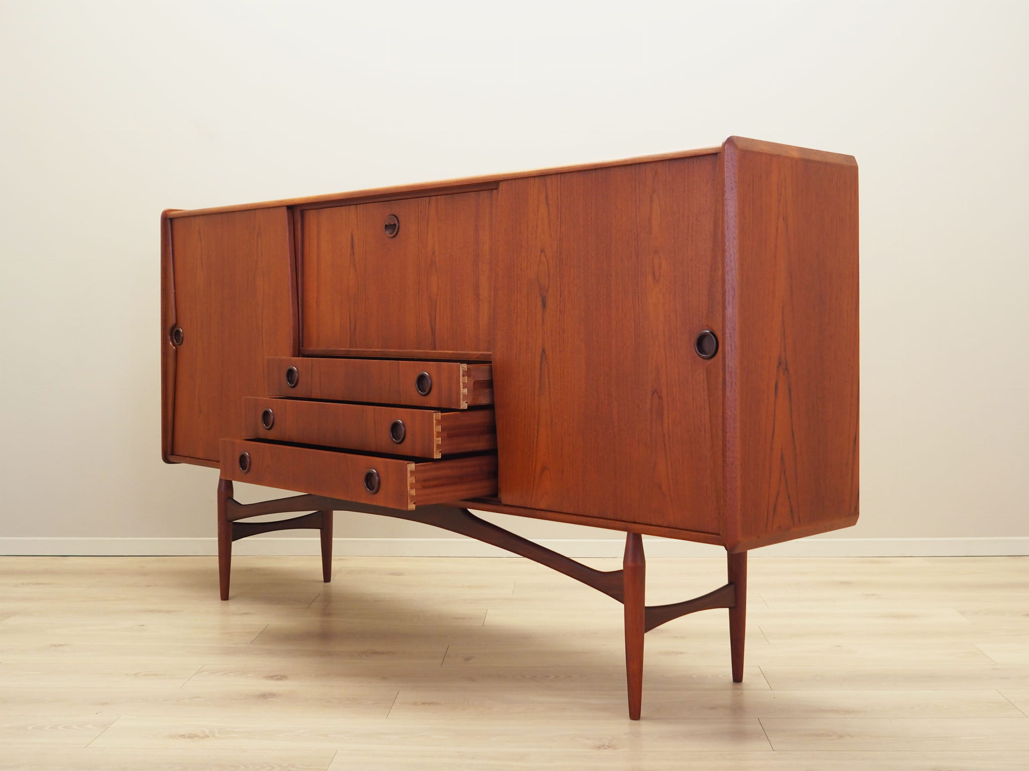 Vintage Sideboard Teakholz Braun 1970er Jahre