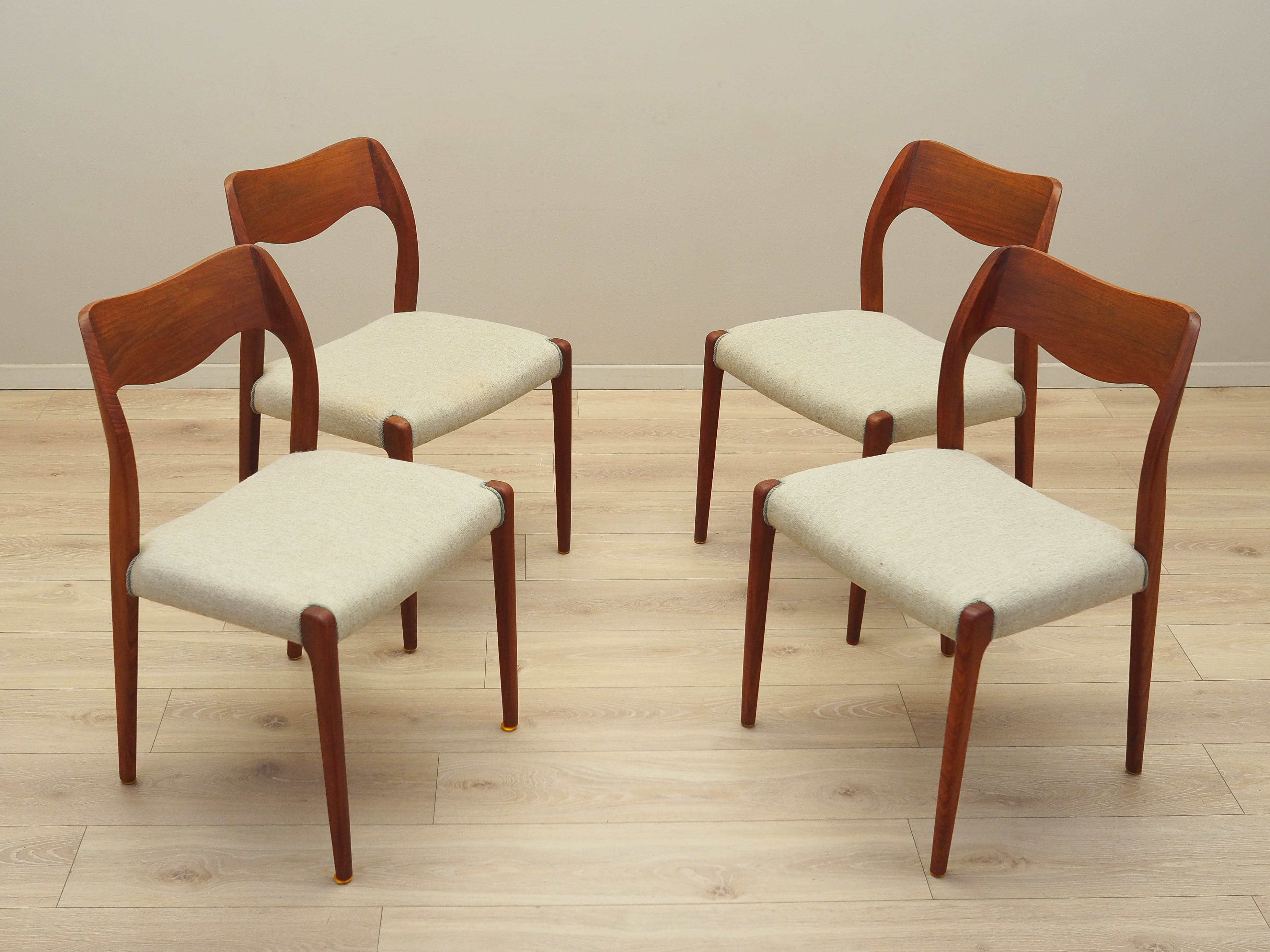 Teak wood chair set 4-piece 1960s, Designer: 