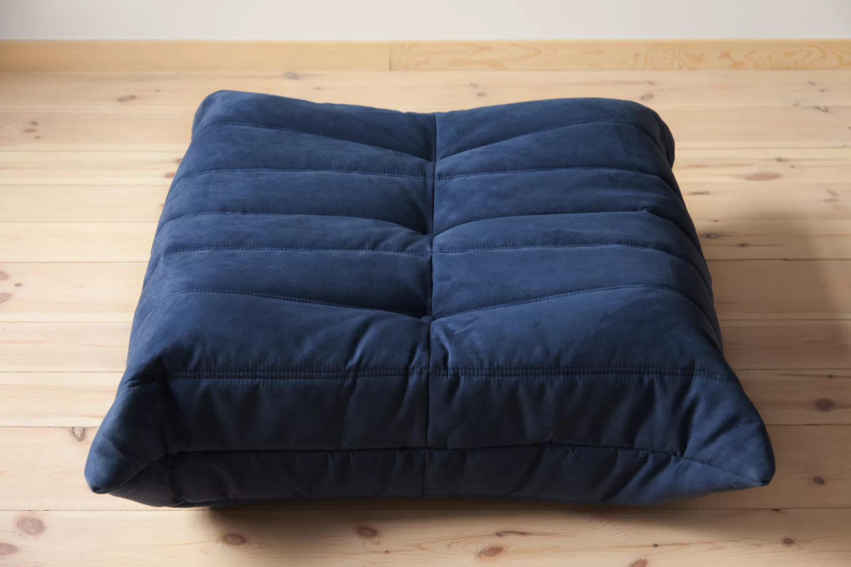 Togo Pouf Tessuto Blu Marino