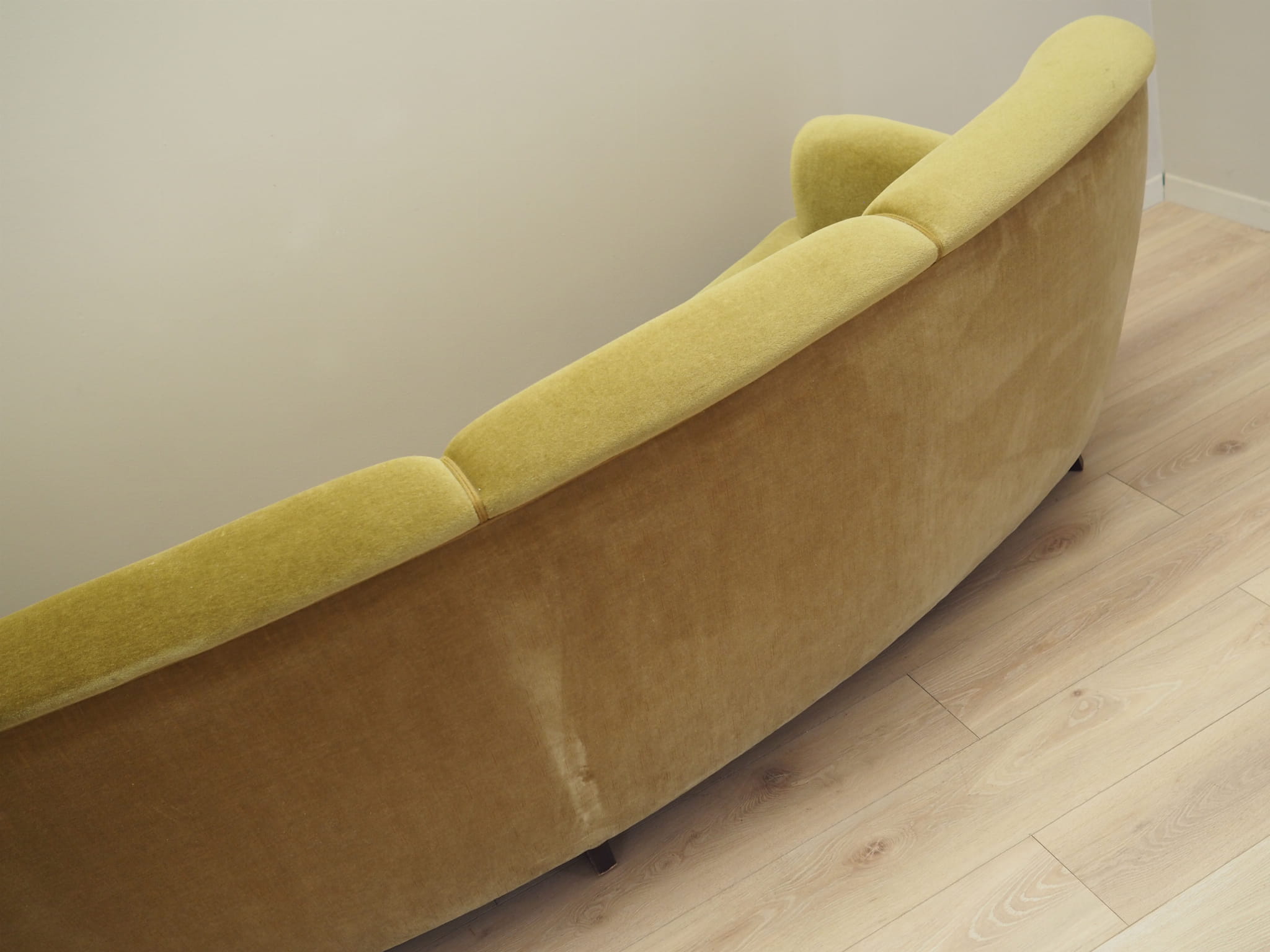 4-Sitzer Sofa Velours Grün 1960er Jahre