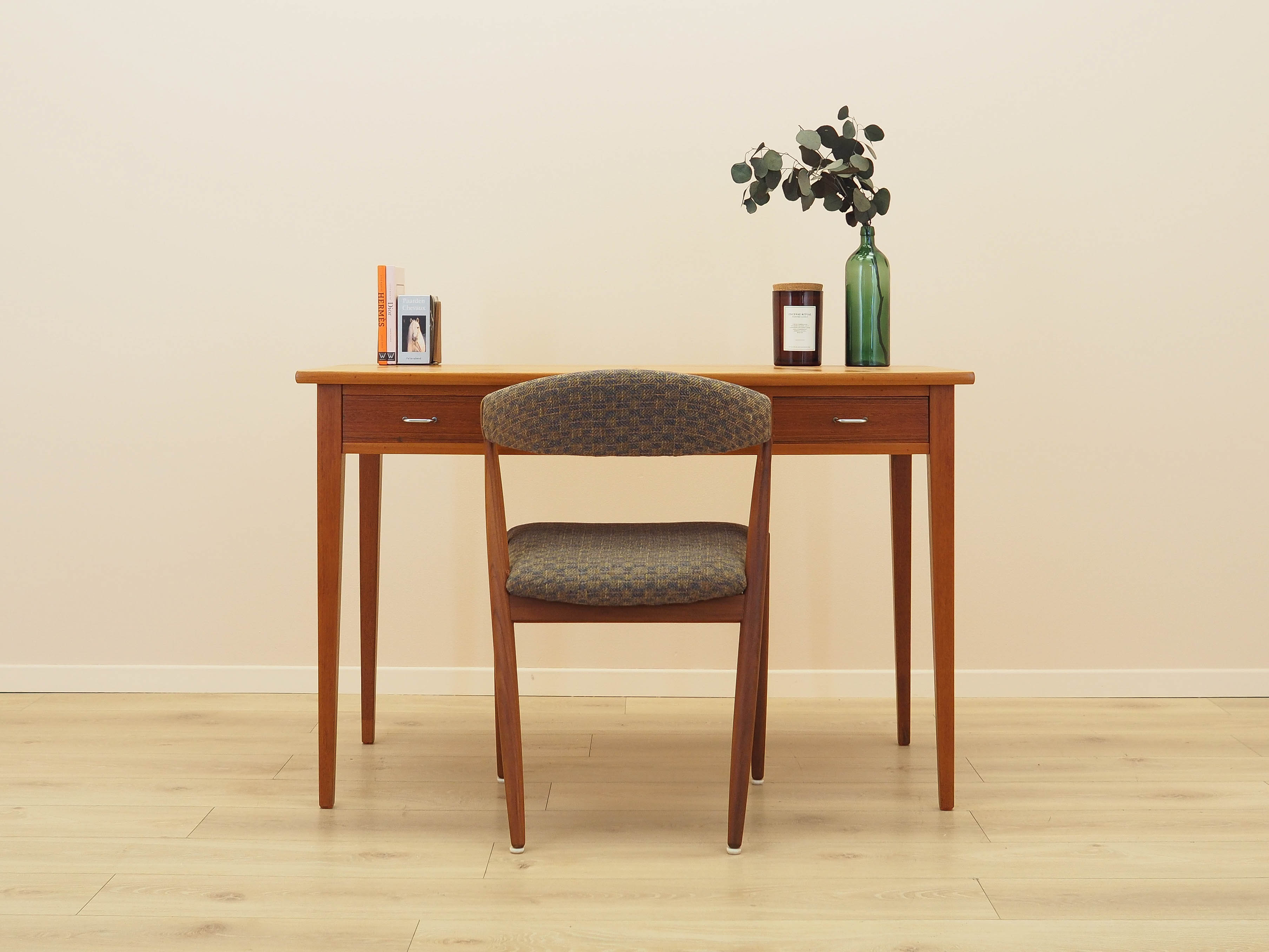 Teak Schreibtisch 1970er Jahre
