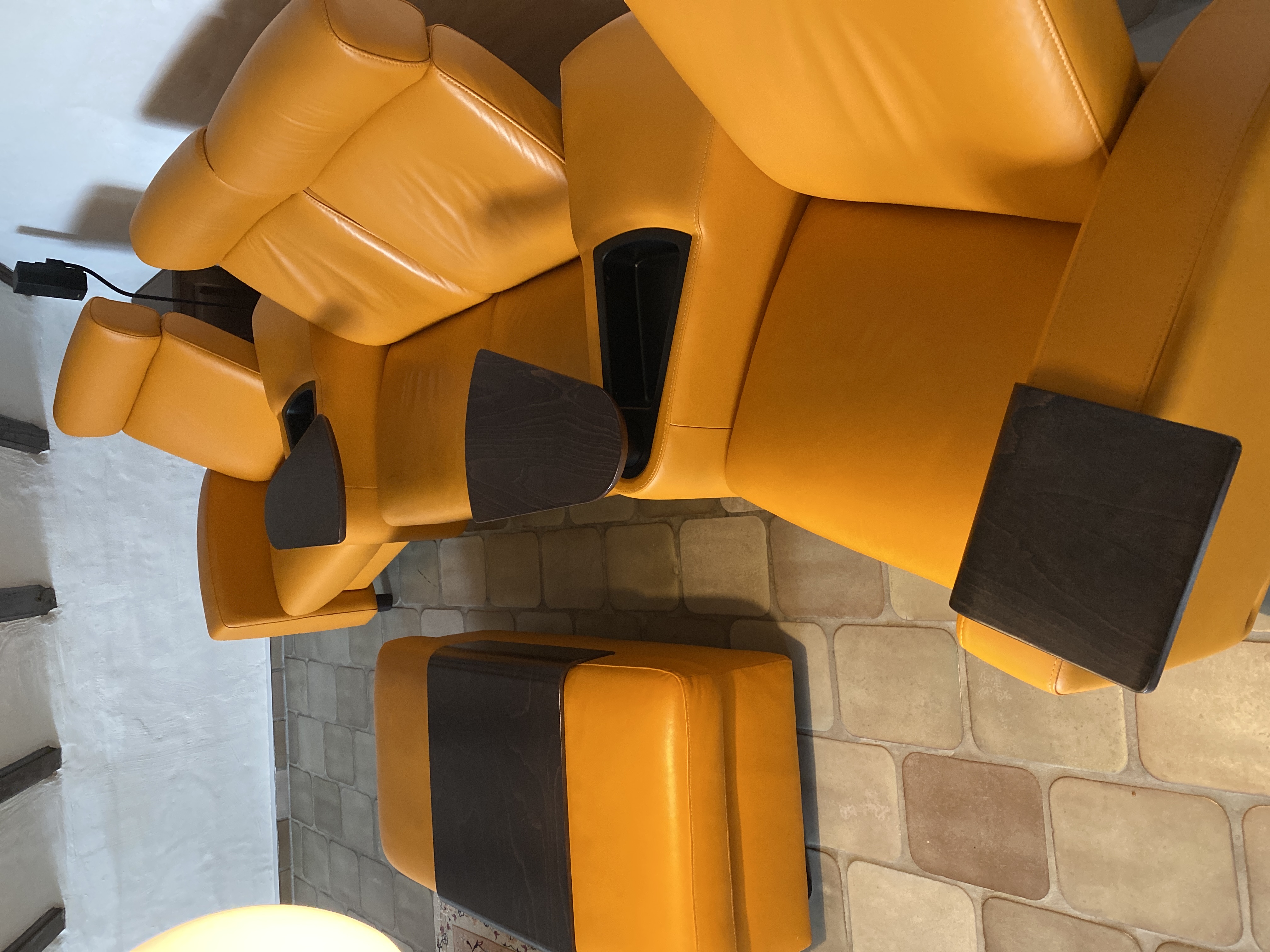 Arion 4-seater sofa with ottoman Leather