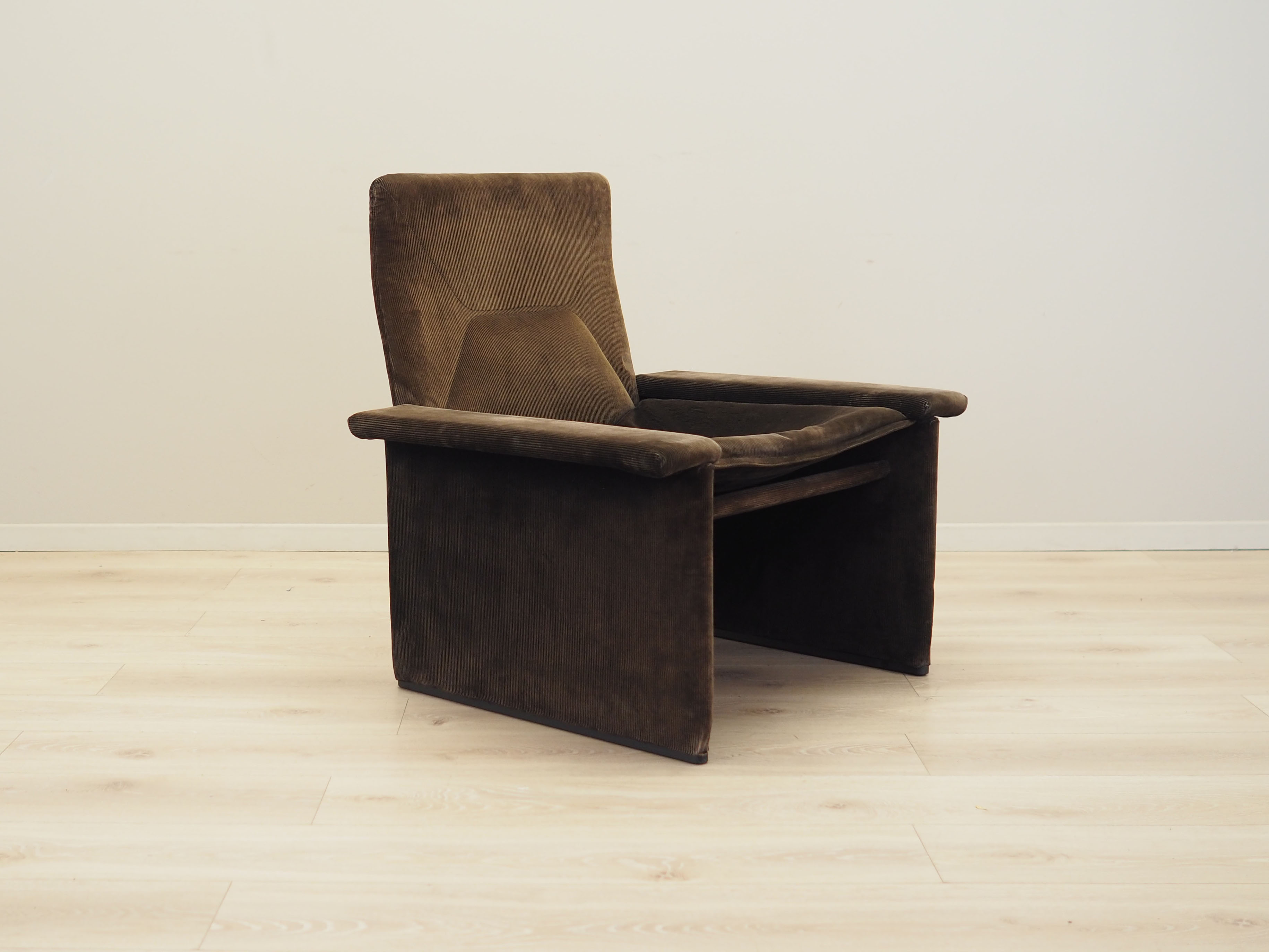 Sessel Cord Braun 1970er Jahre