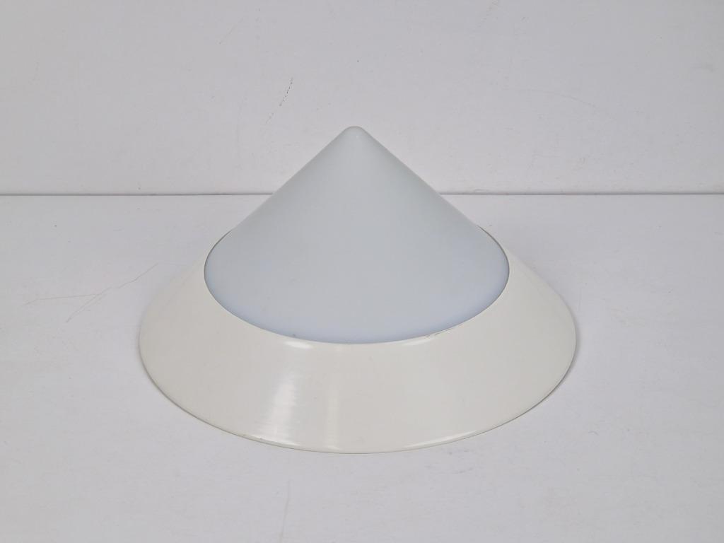 Vintage Kegel Deckenleuchte Milchglas 1970er Jahre