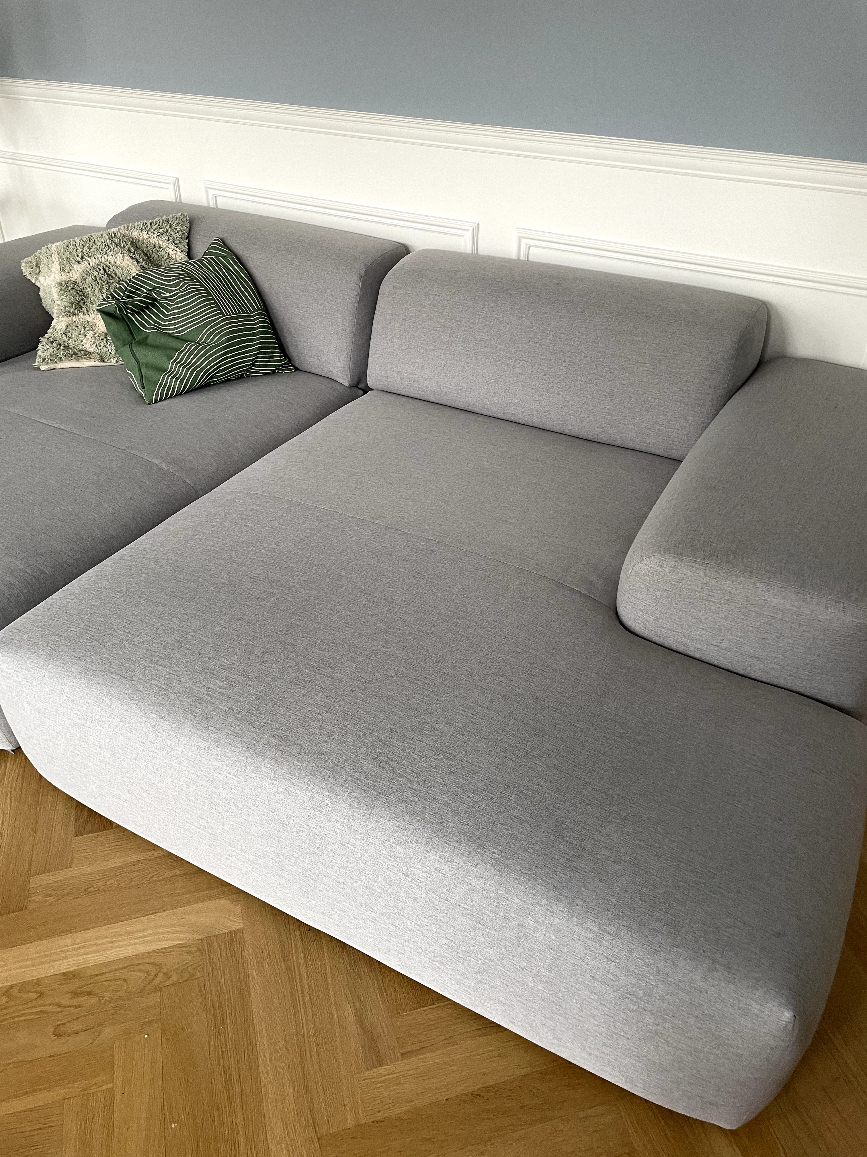 Pyllow Sofa 2-Sitzer Textil Grau