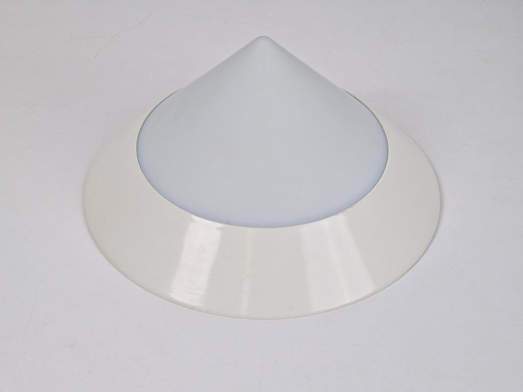 Vintage Kegel Deckenleuchte Milchglas 1970er Jahre