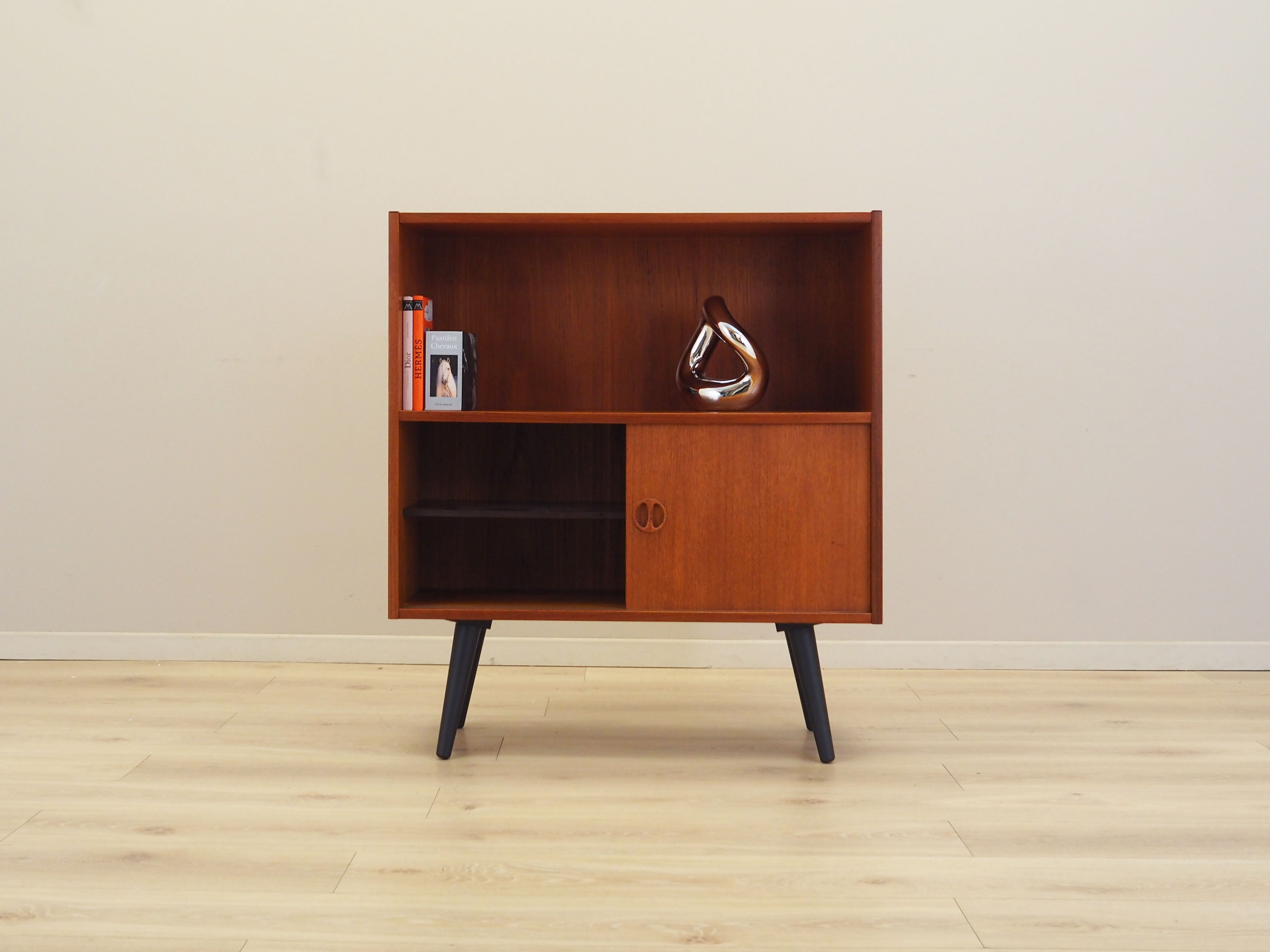 Regal Teakholz 1970er Jahre