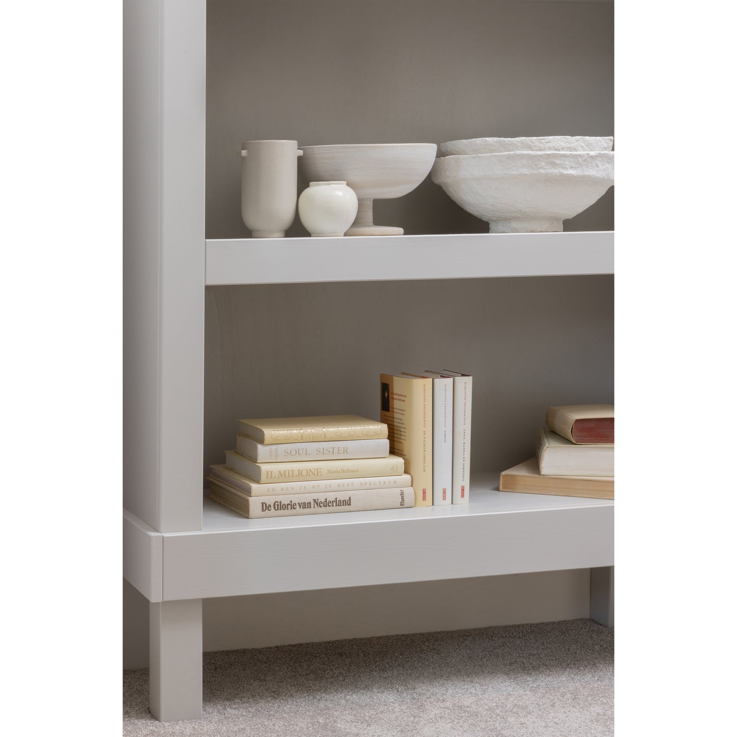 Bonk Schrank Holz Nebelgrau