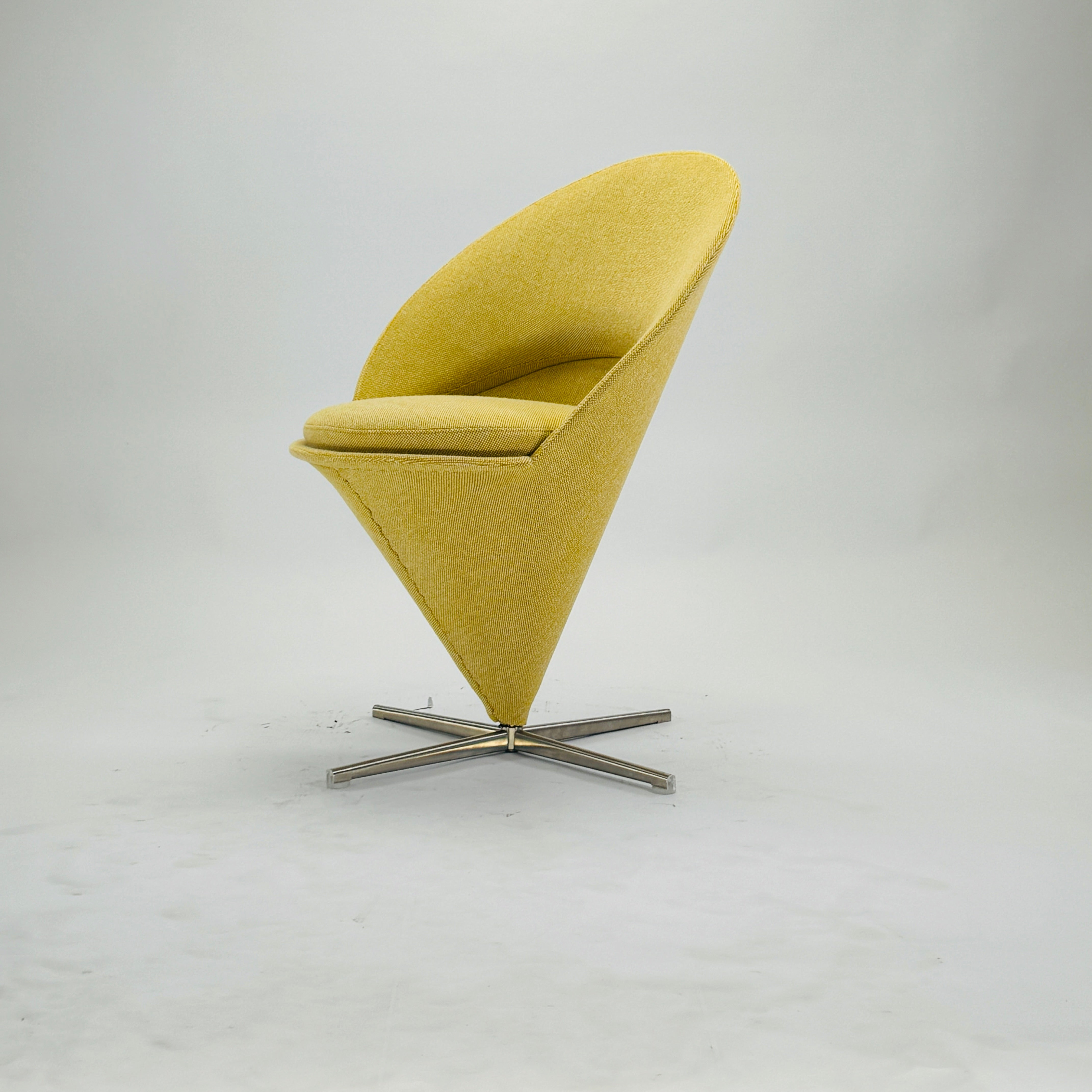 Panton Cone Chair Textil Gelb 