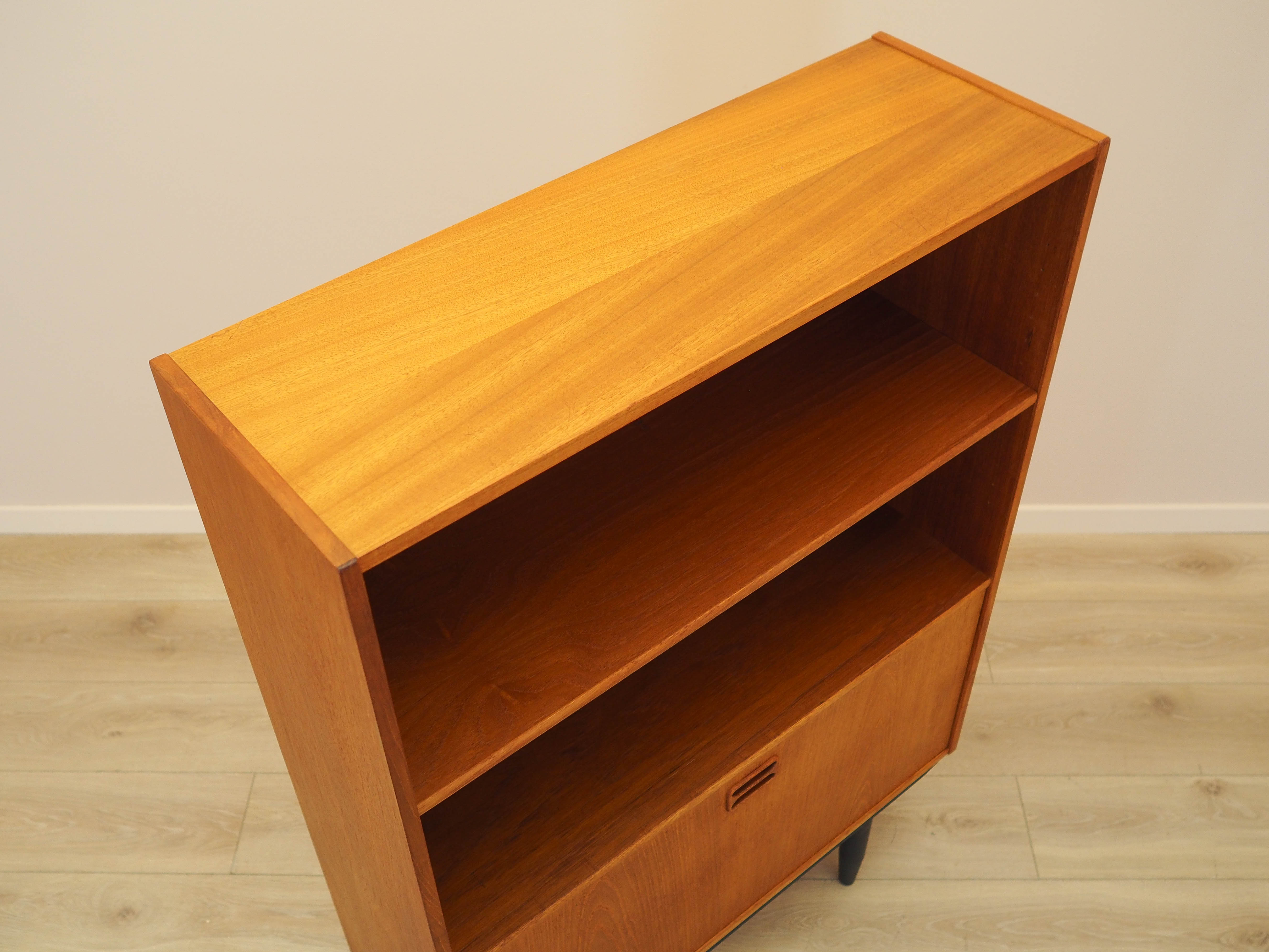Teak bookcase 1970s