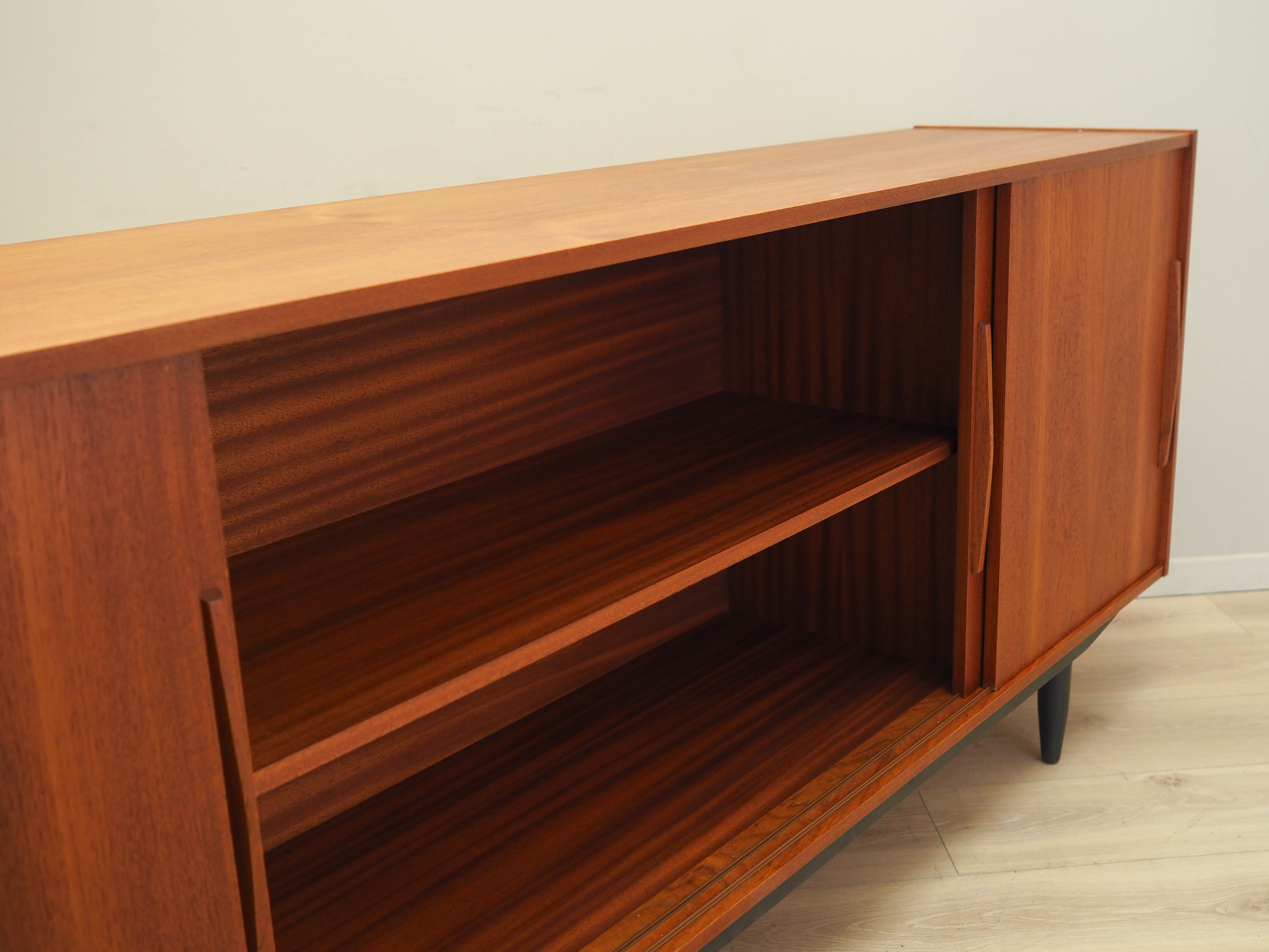 Teak-Sideboard Braun 1970er Jahre