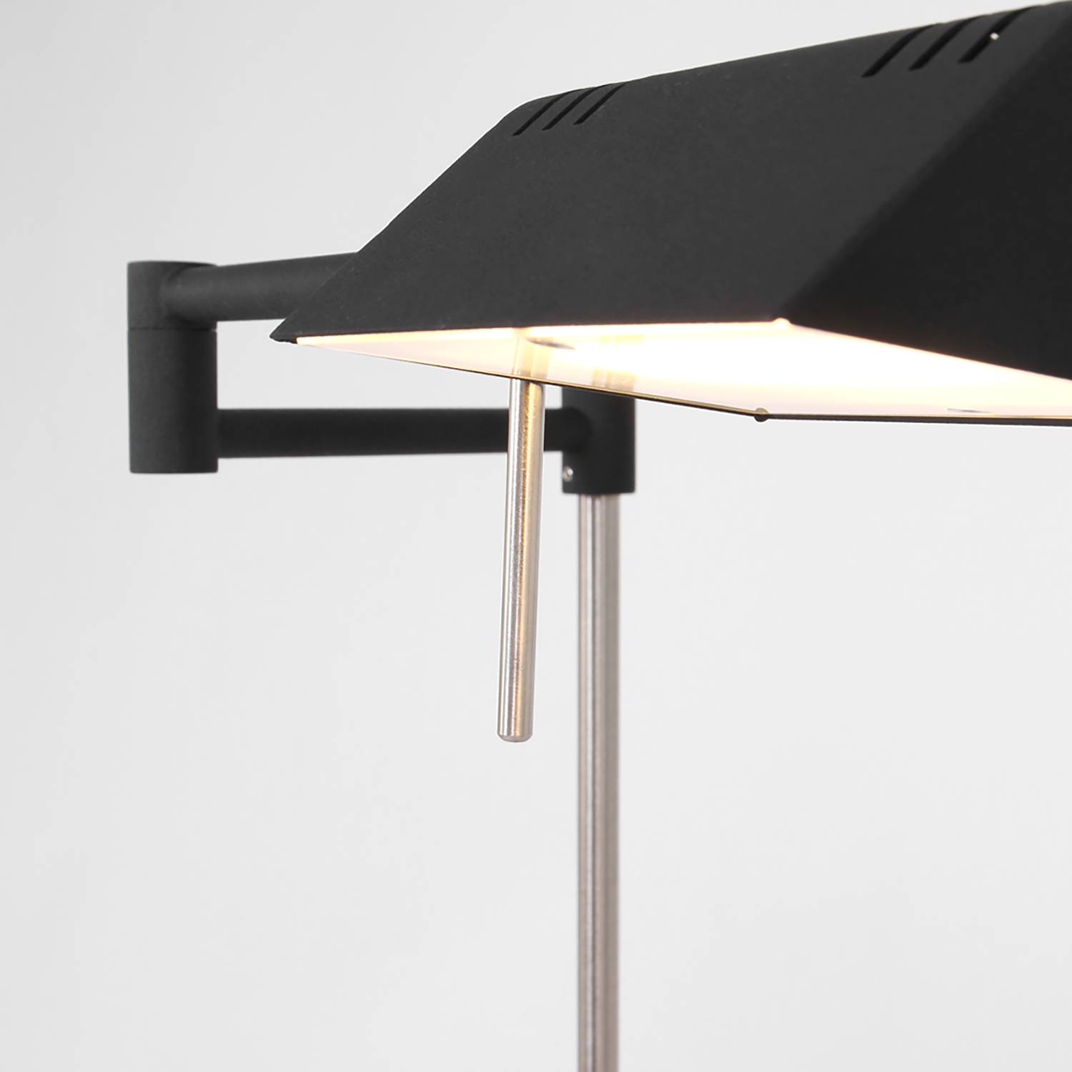 Mexlite IV LED-Stehleuchte Eisen 1-flammig