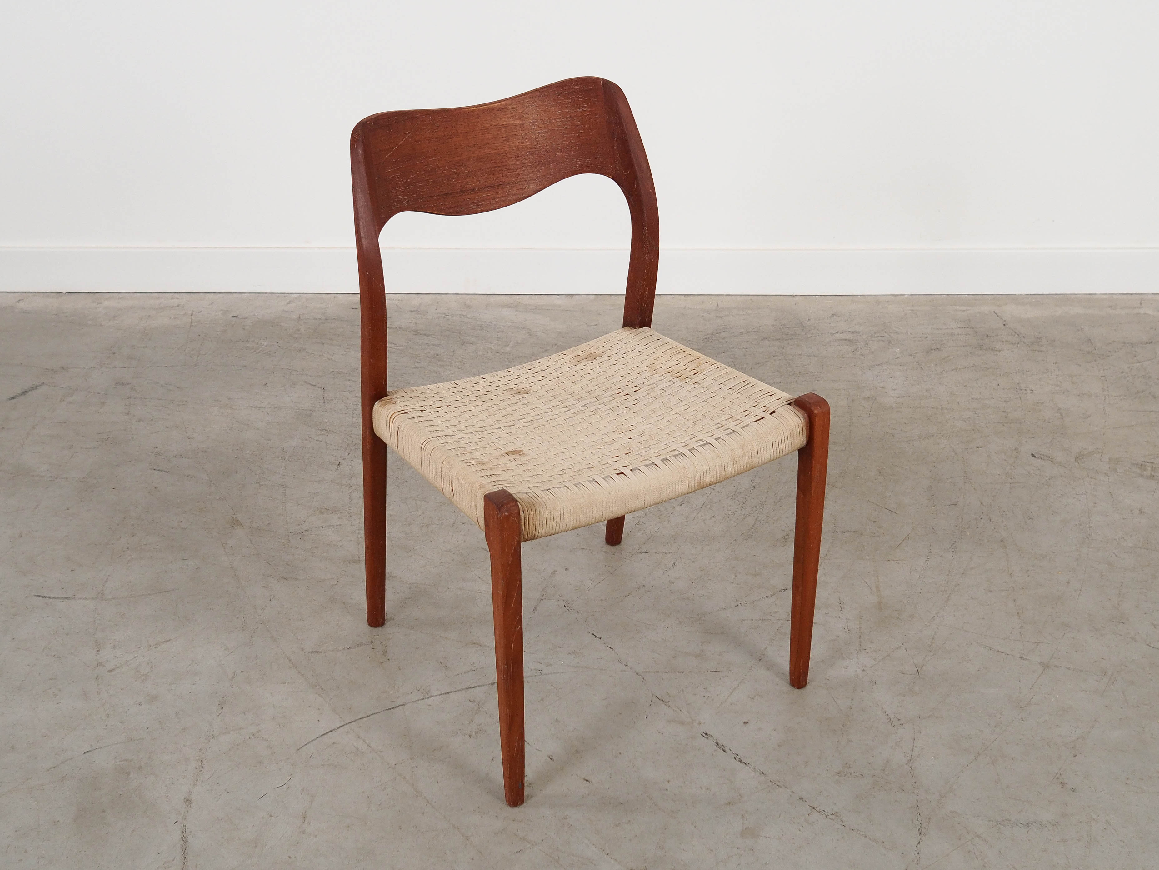 Teak wood chair 1960s