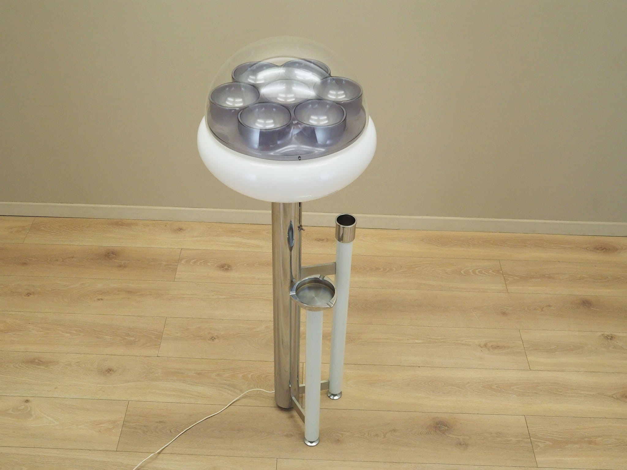 Space Age Stehlampe mit Aschenbecher 1960er Jahre