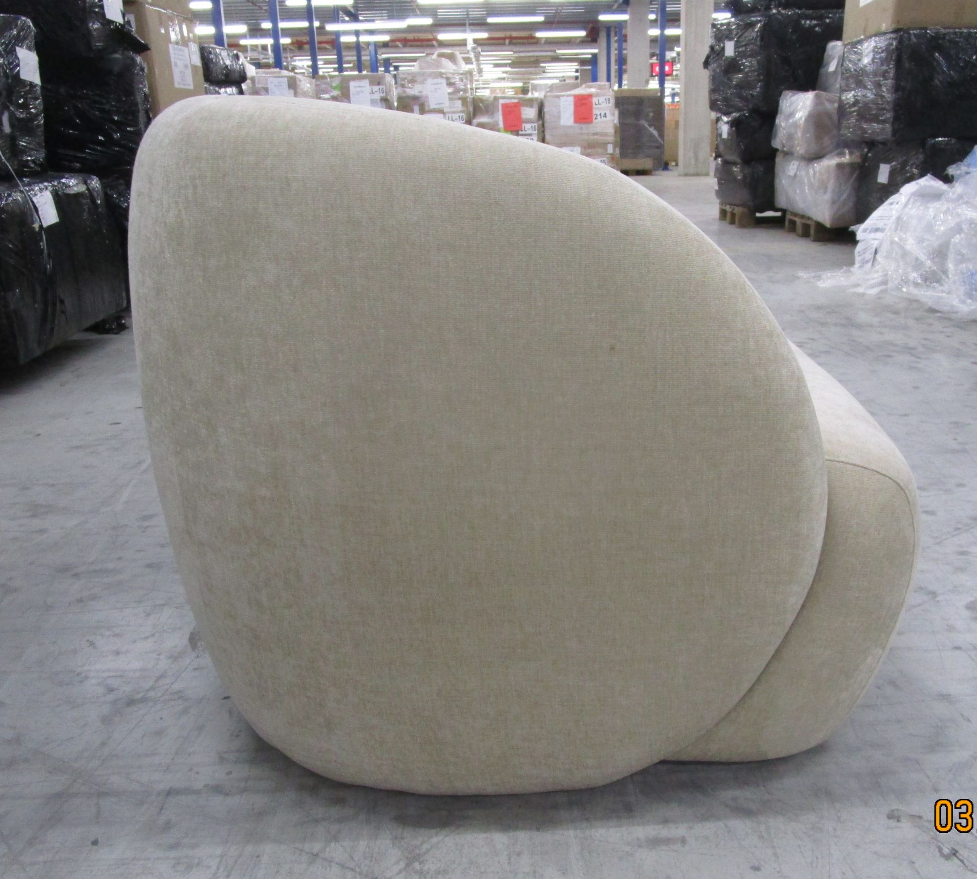 Design-Award-Winning Paula Sofa 3-Sitzer Danny Cream