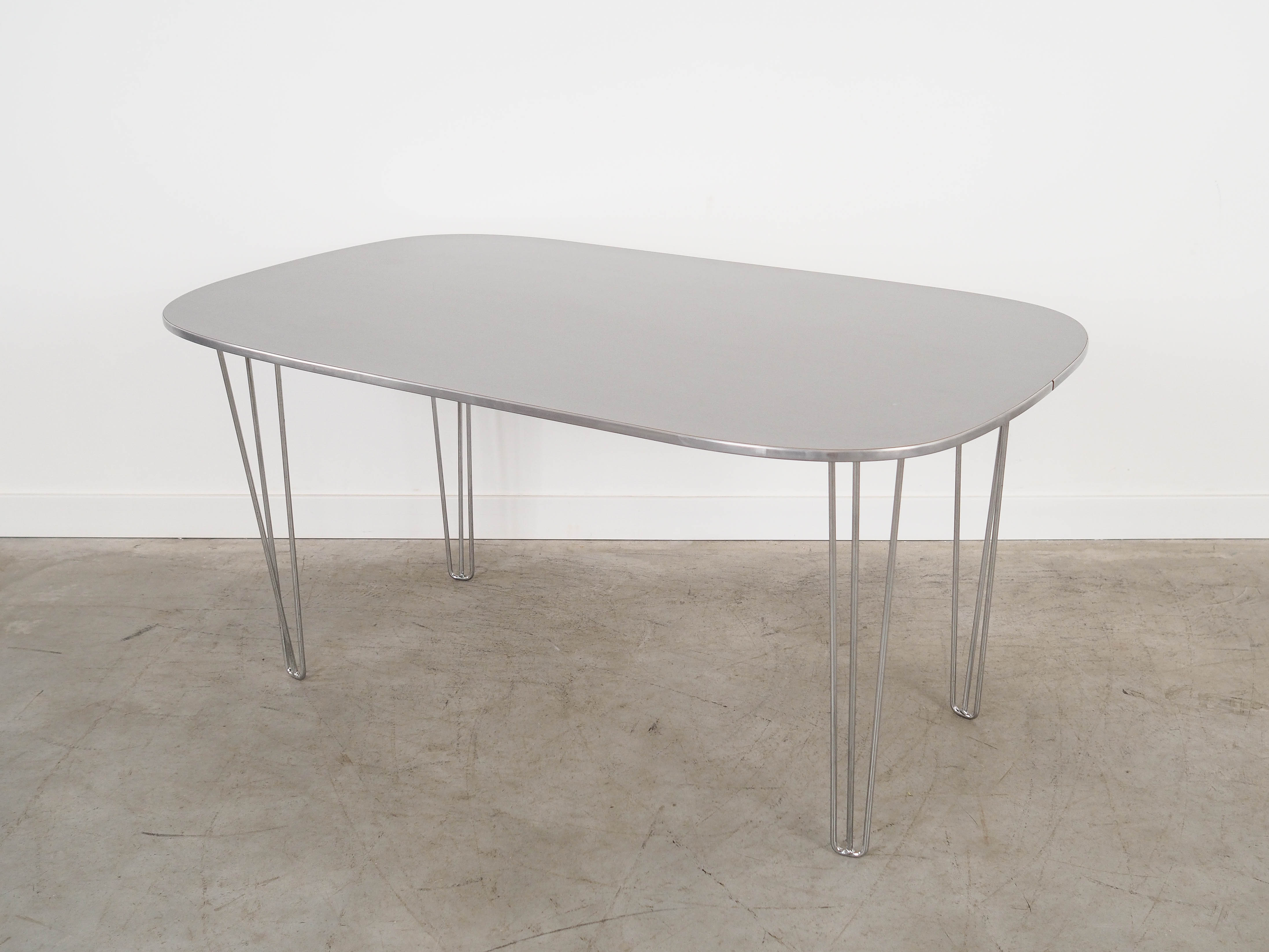 Table Grey 1980s