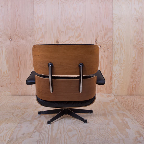 Eames Lounge Chair Leder Schwarz
