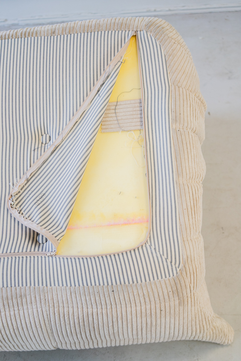 Togo Sessel Cord Beige