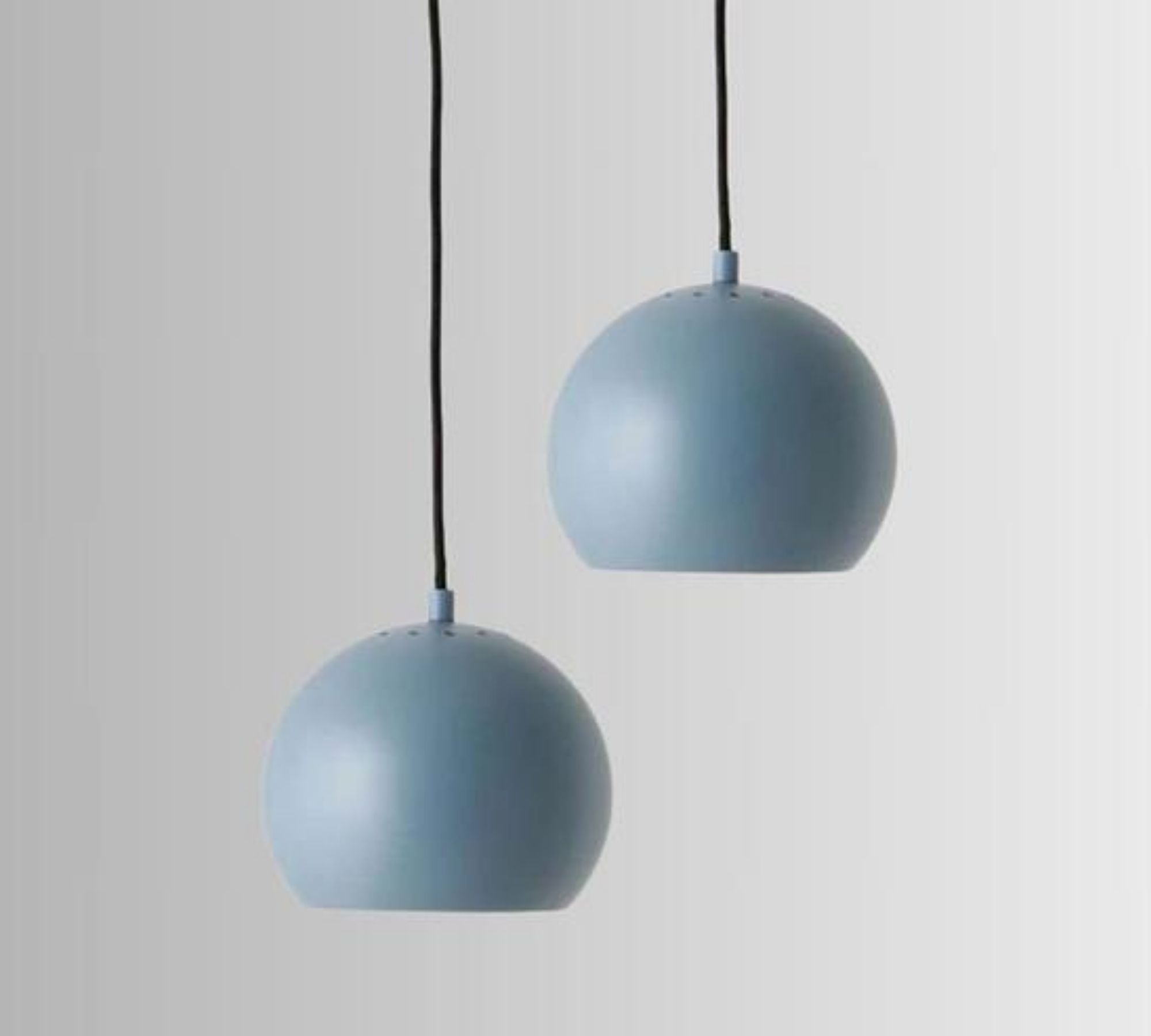Ball Pendelleuchte Hellblau Ø18cm