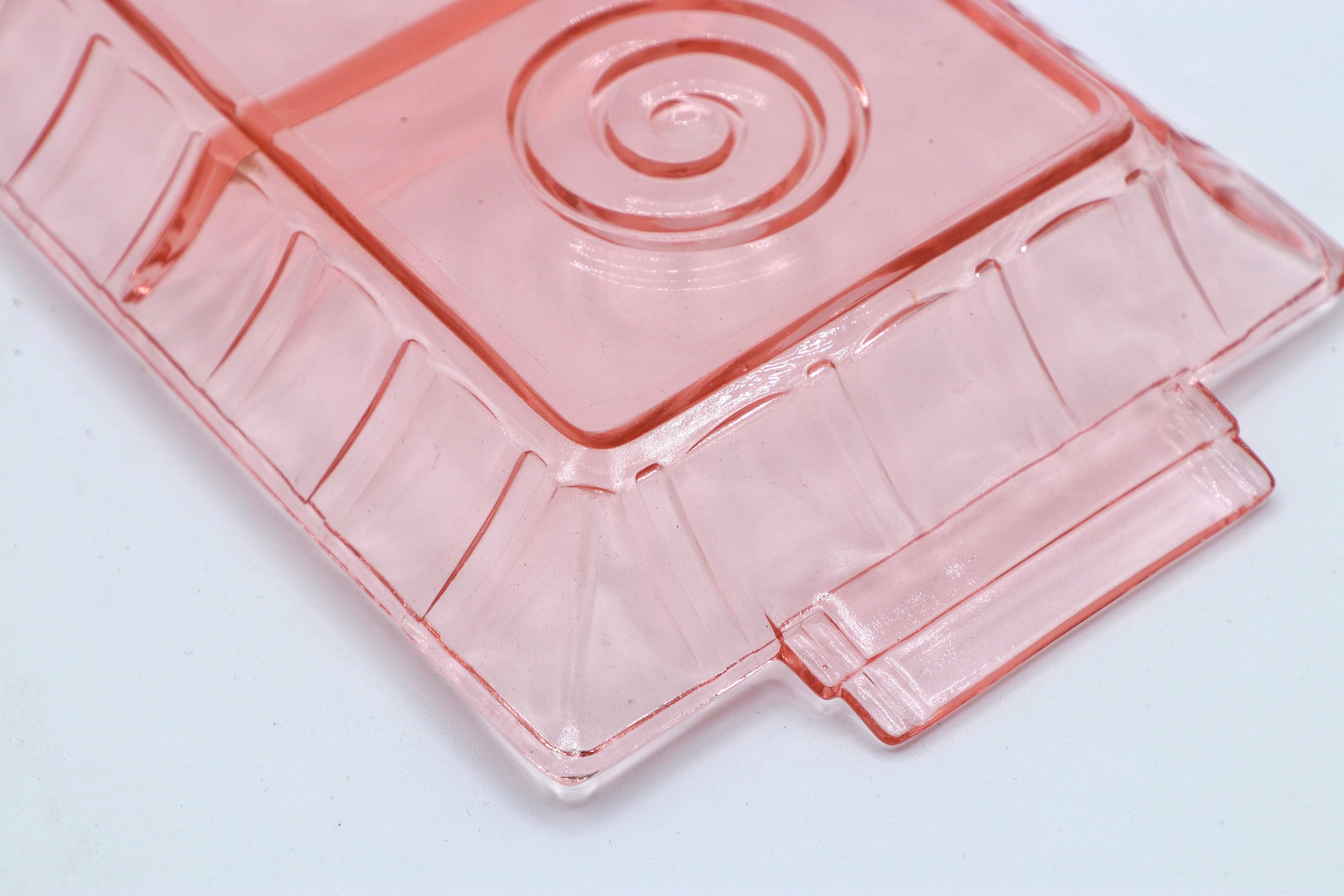 Vintage Tablett Pressglas Rosa 1930er Jahre