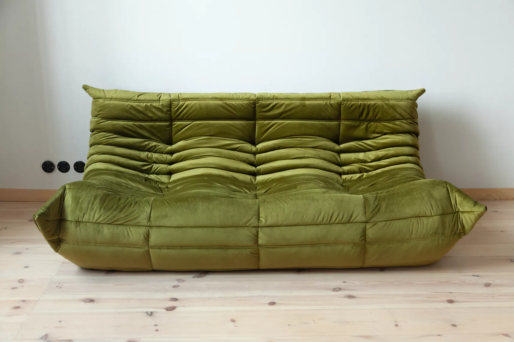 Togo Sofa 3-Sitzer Samt Olivgrün