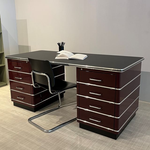 Classic Line Schreibtisch TB229 Stahl Dunkelrot