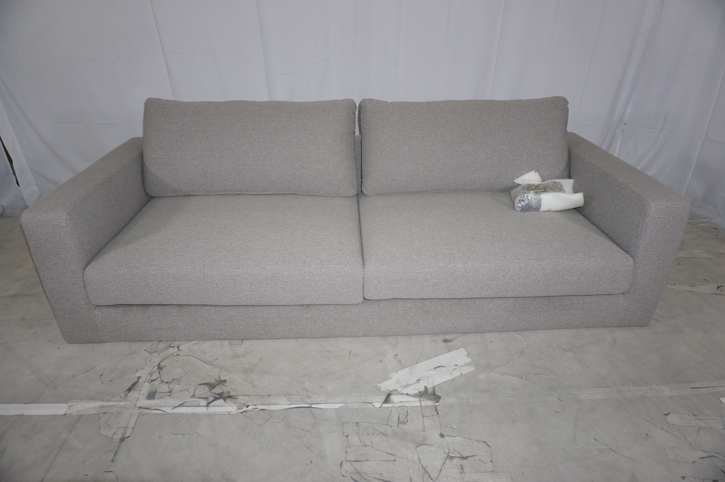 Douglas Sofa 3-Sitzer Agnes Brown