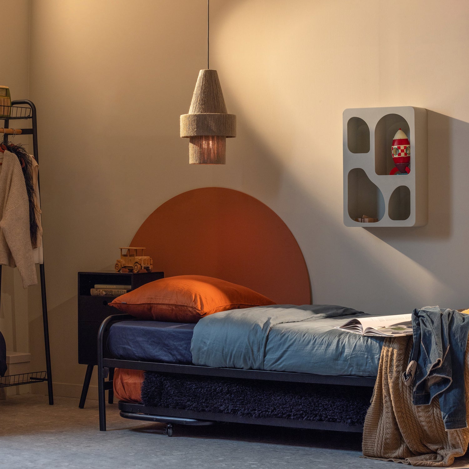 LUCY Rollbettgestell Metall Schwarz 90x200cm