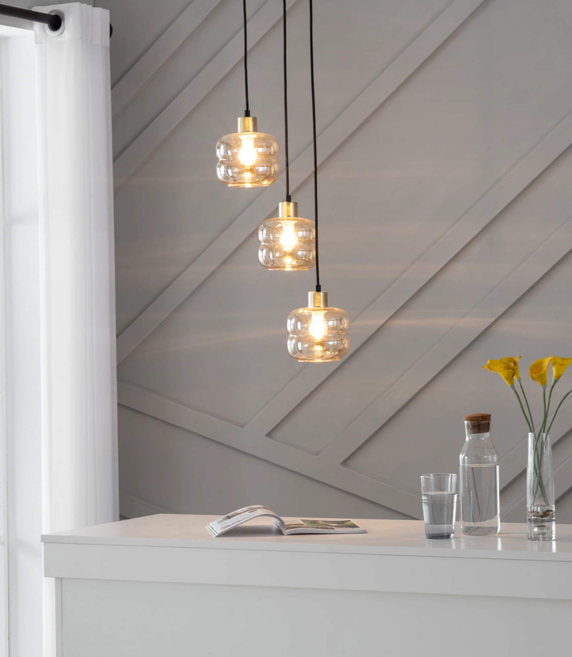 Pendelleuchte 3-flammig Glas Metall Gold